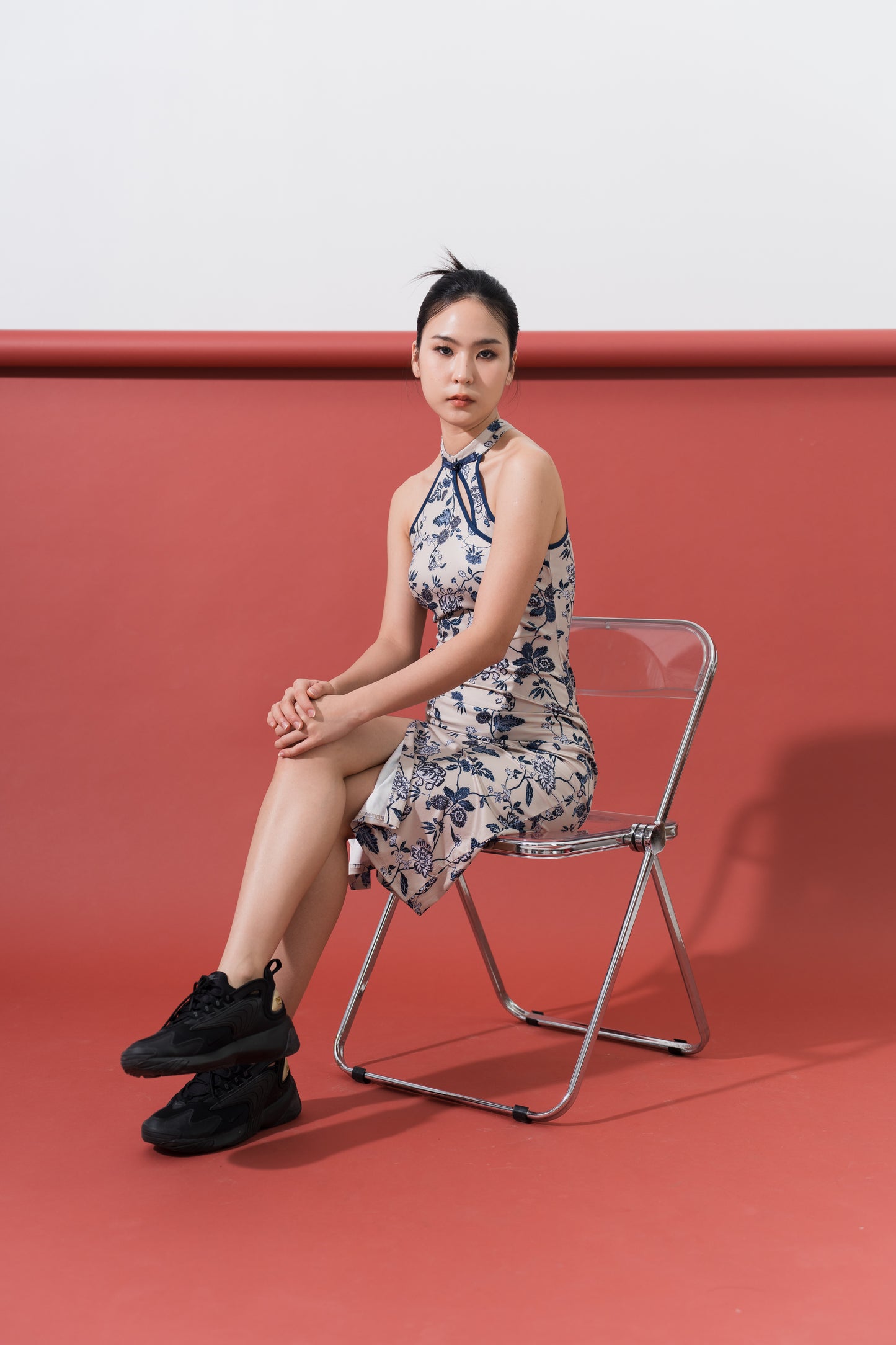 Blue Floral Sleeveless Cheongsam