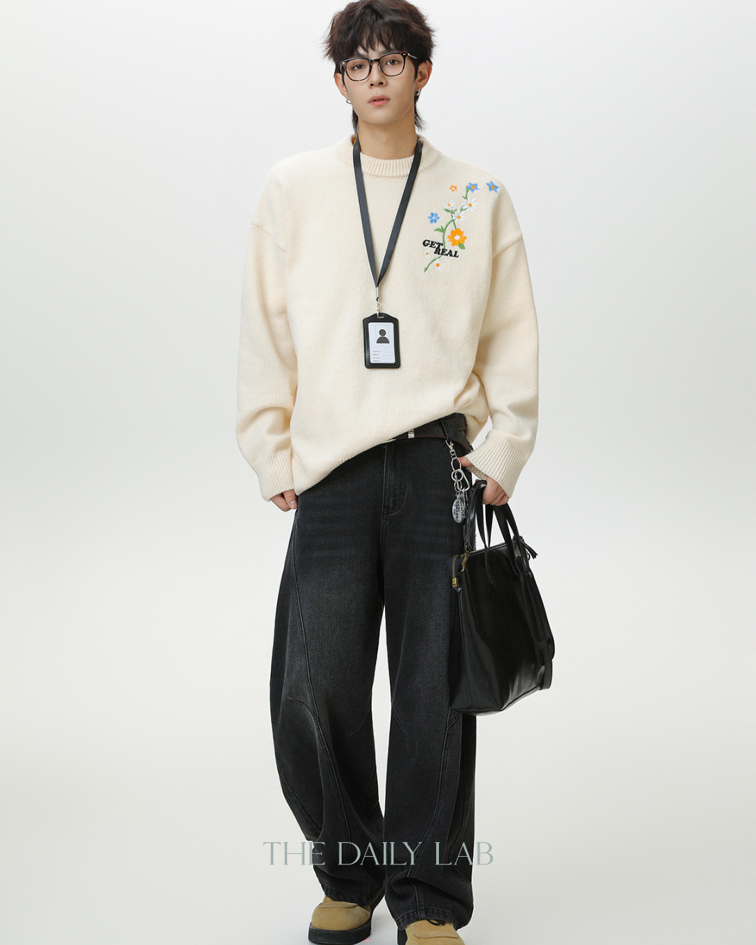 Loose-Fitting Pullover Knit Sweater in White