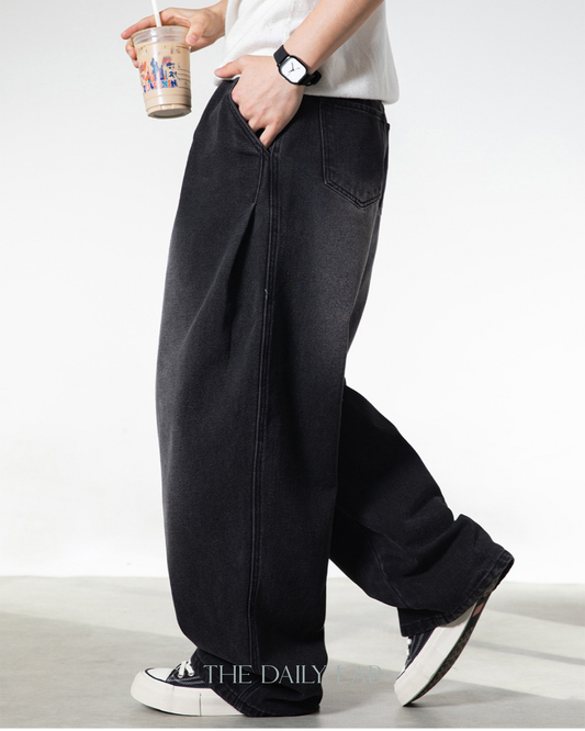 Vintage Structure Straight Denim in Black