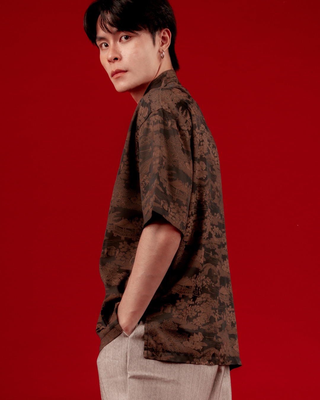 Lightweight Mandarin Collar Shirt in Brown