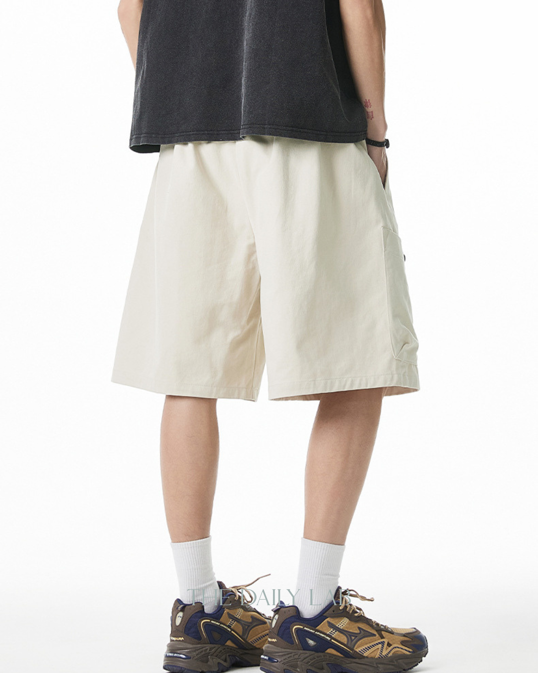 Vintage Oversized Pocket Cargo Shorts in Beige