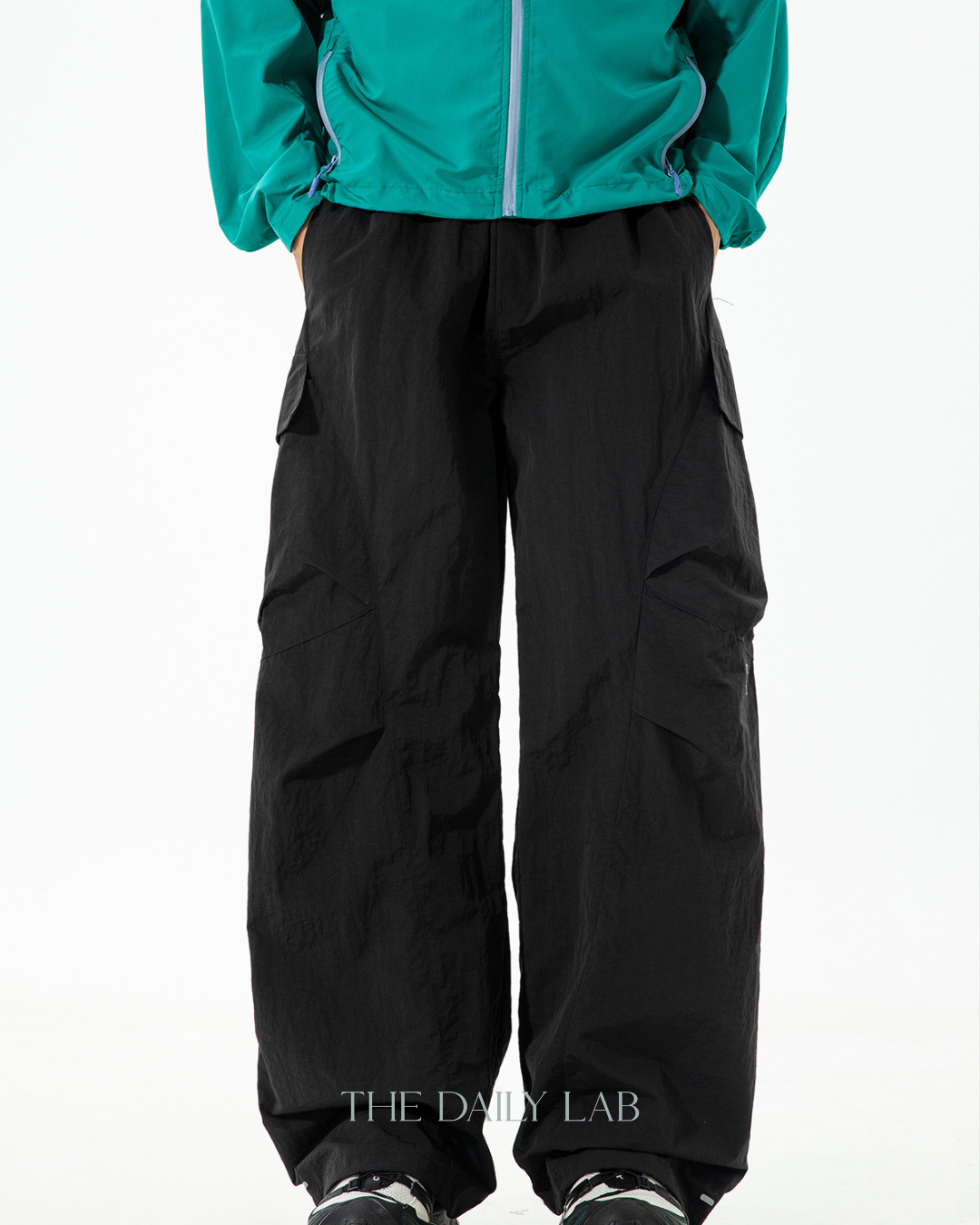 Water-resistant Outdoor Cargo Paratrooper Pants In Black