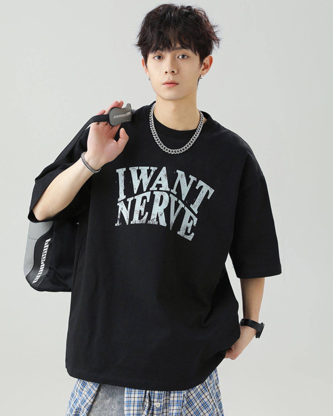 I WANT NERVE Relaxed Tee in Black