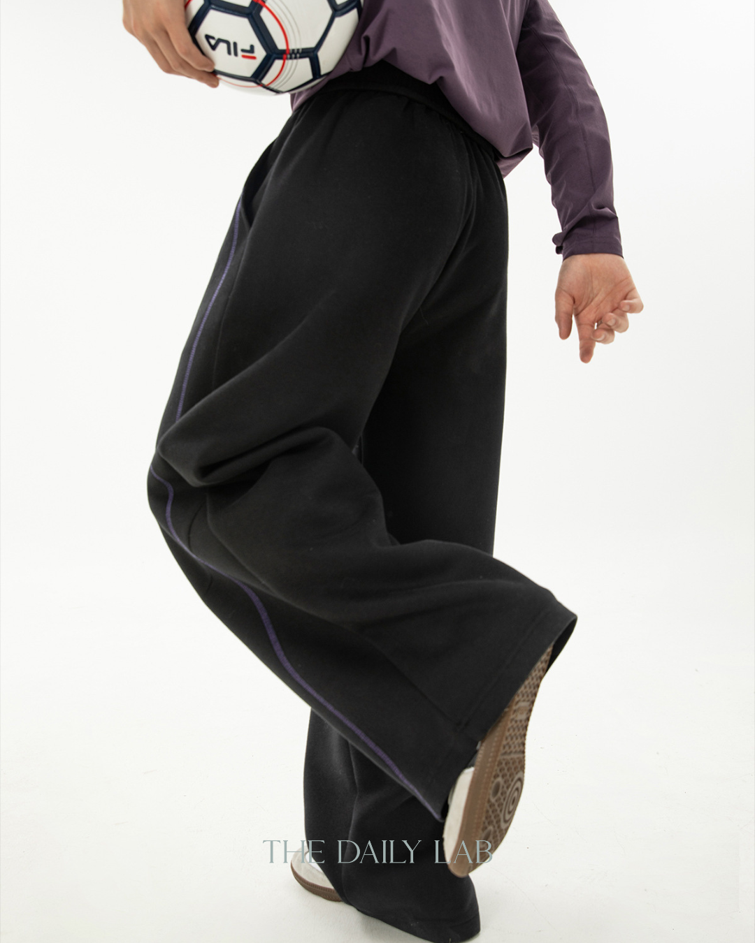 Heavyweight Color-blocked With Contrast Stitching Casual Pants In Black