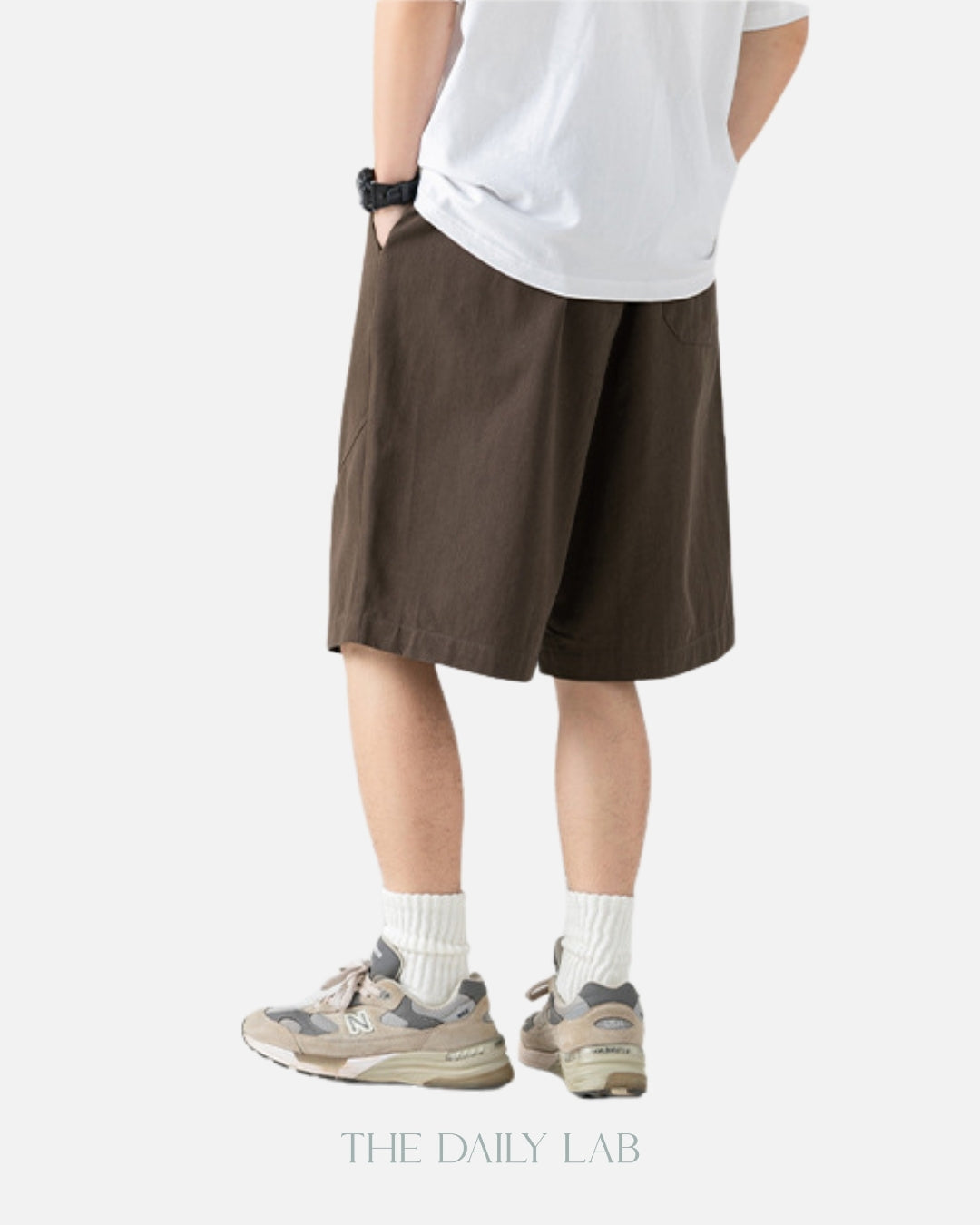 Basic Cotton Shorts in Brown