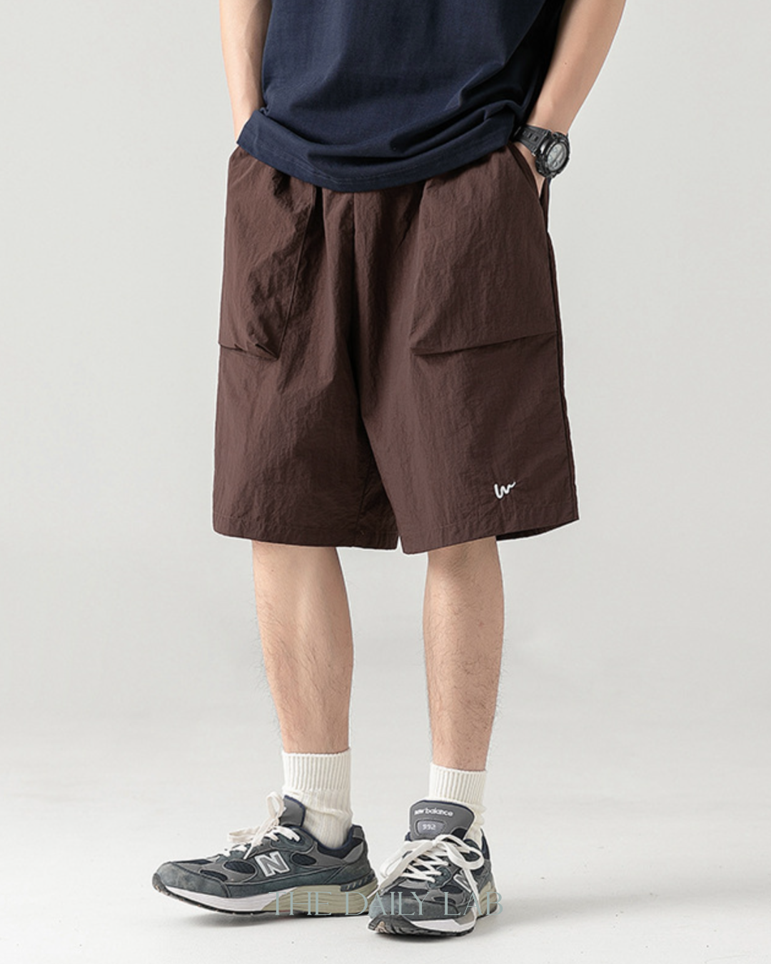 Taslon Cargo Shorts in Brown
