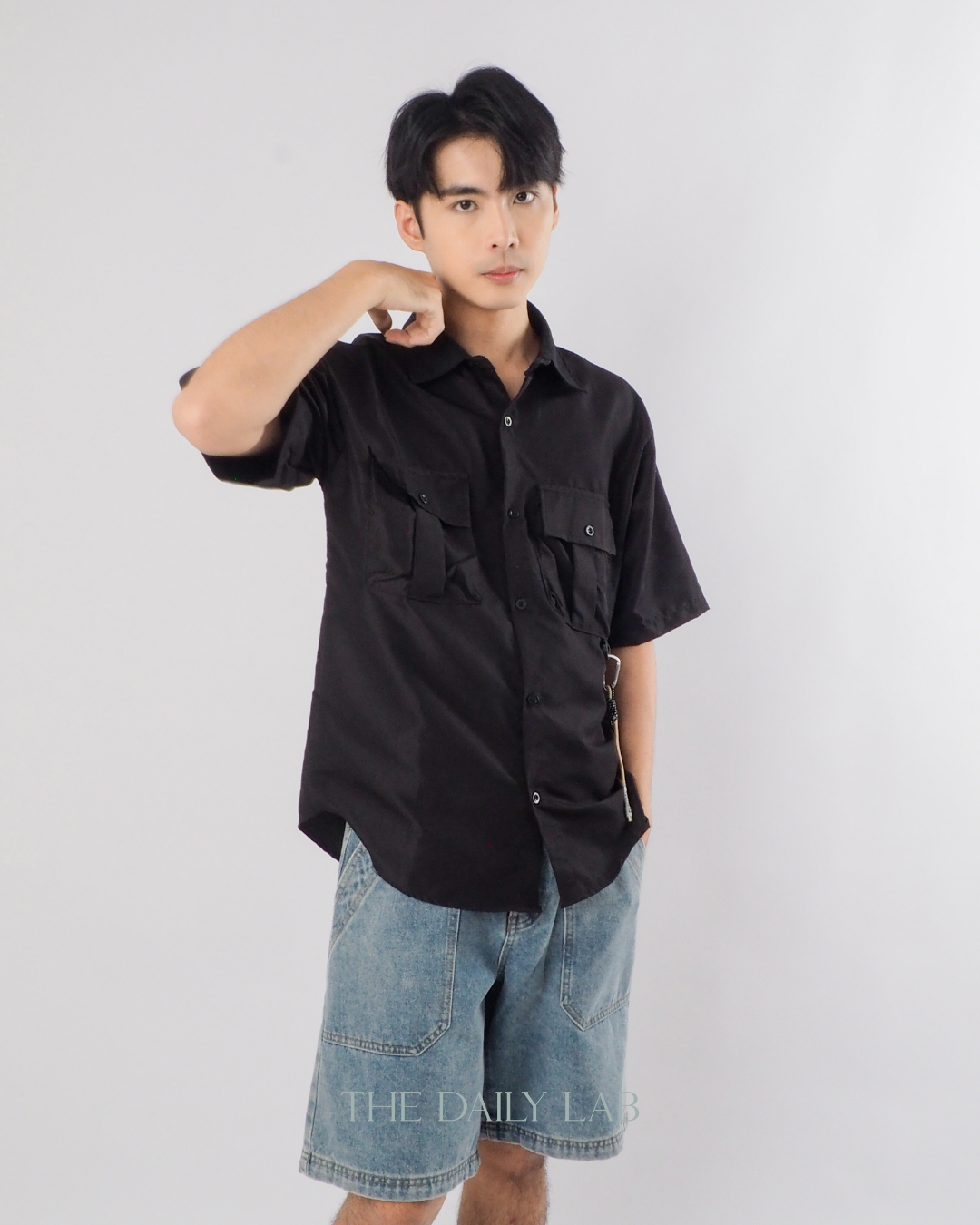 Japanese Style Short Sleeve Jacket in Black