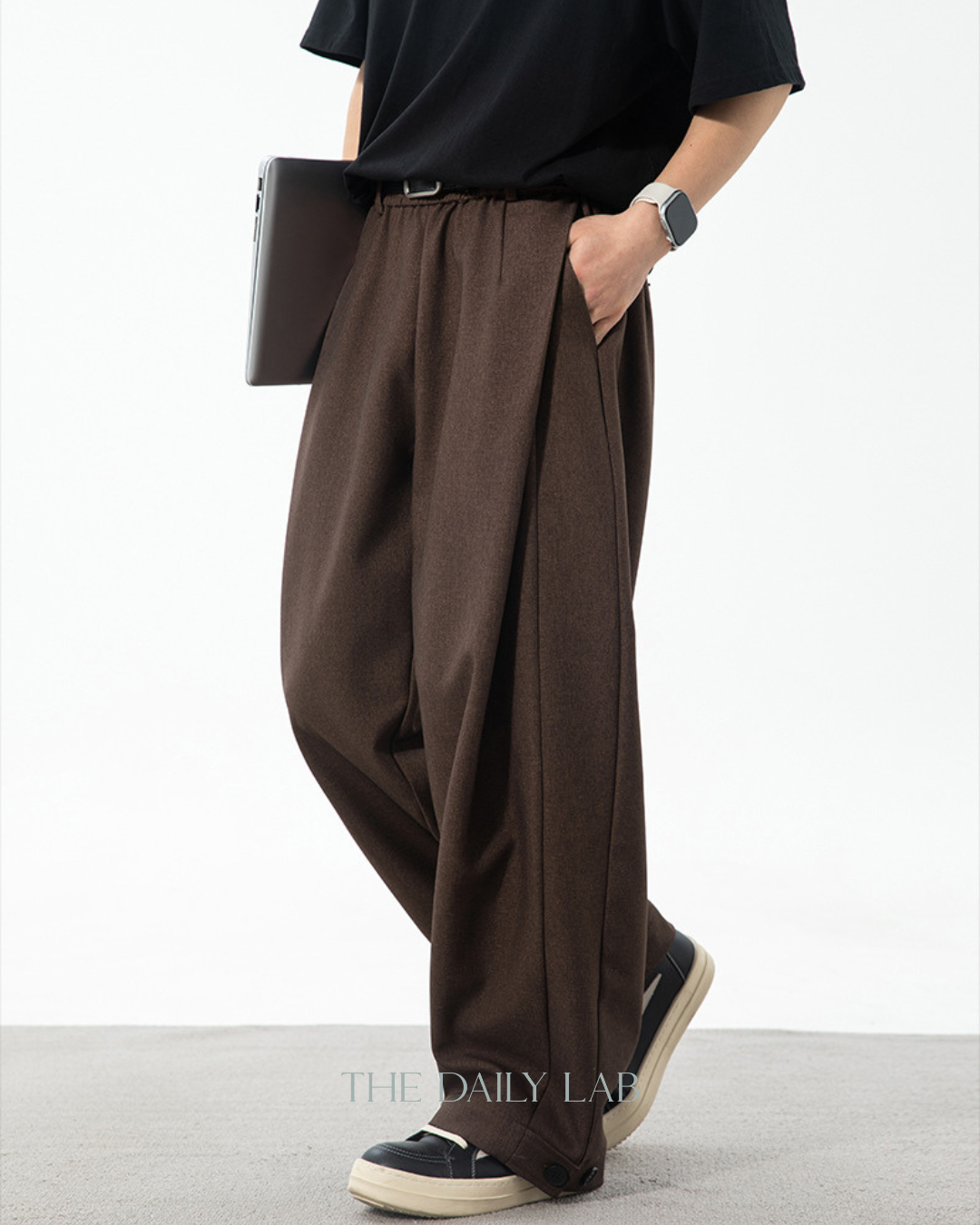 Retro-Inspired Pleated Pants in Reddish Brown