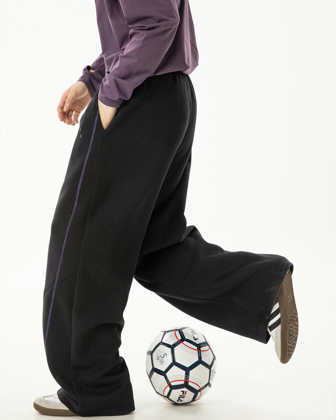 Heavyweight Color-blocked With Contrast Stitching Casual Pants In Black