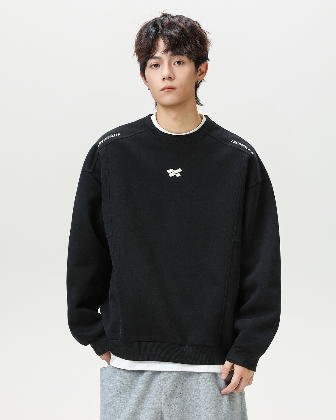 Crew Neck American Style Oversized Sweatshirt In Black