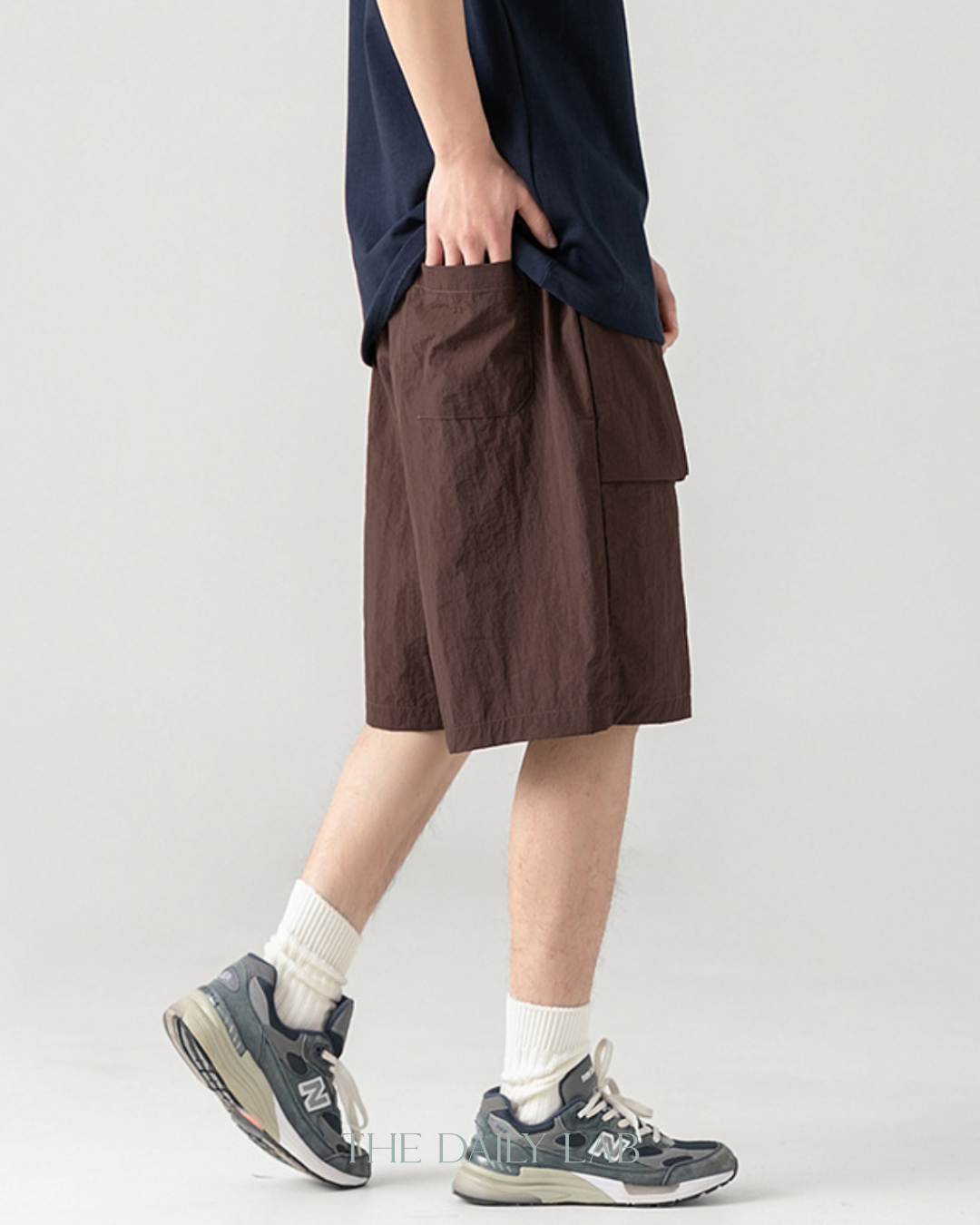 Taslon Cargo Shorts in Brown