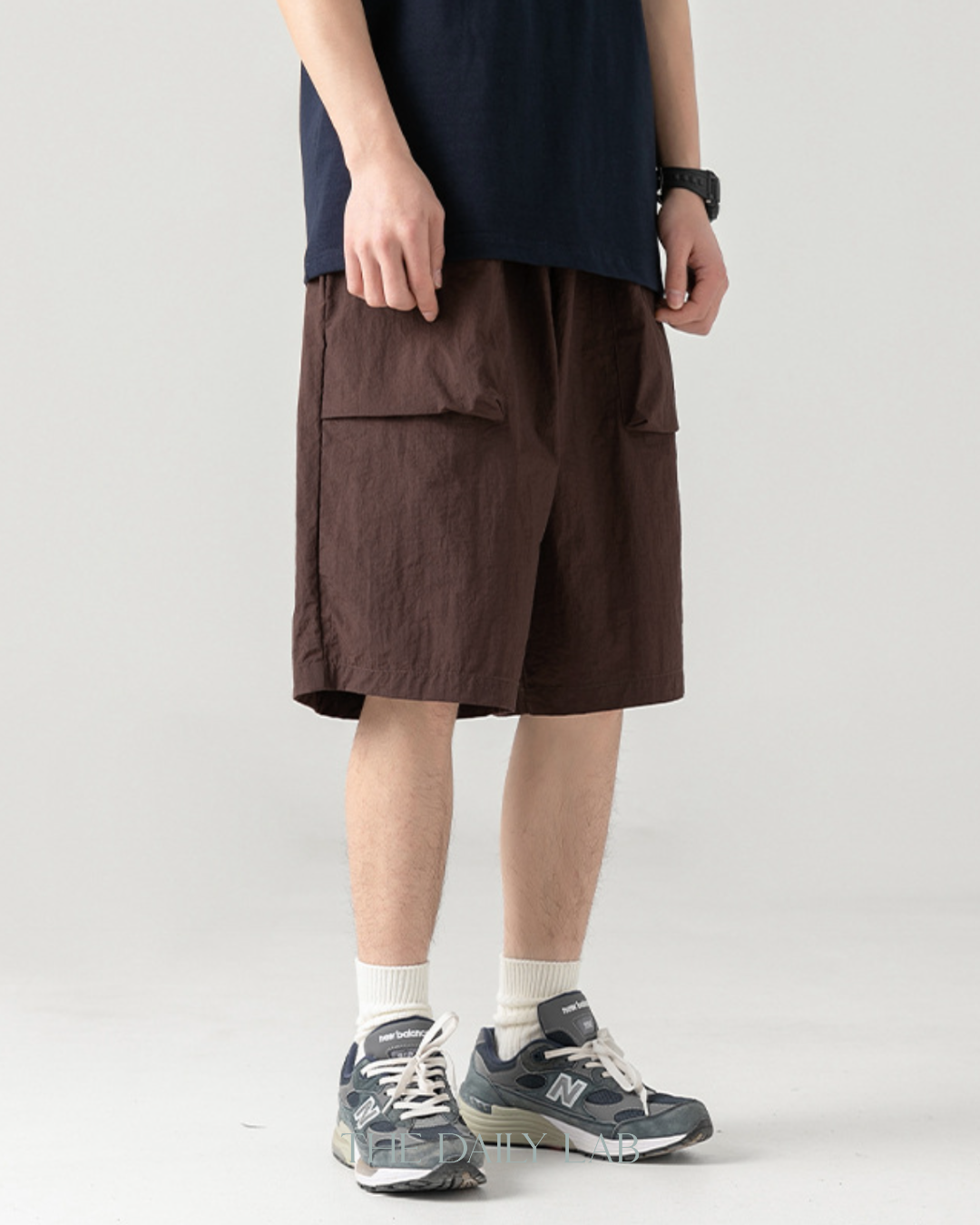 Taslon Cargo Shorts in Brown