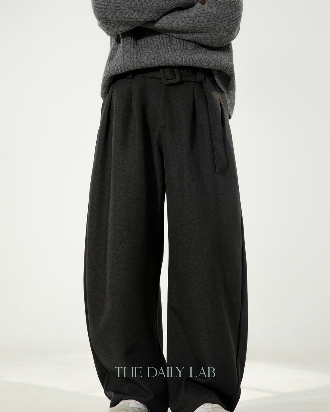 Pleated Draped Curved-Slit Suit Trousers In Black