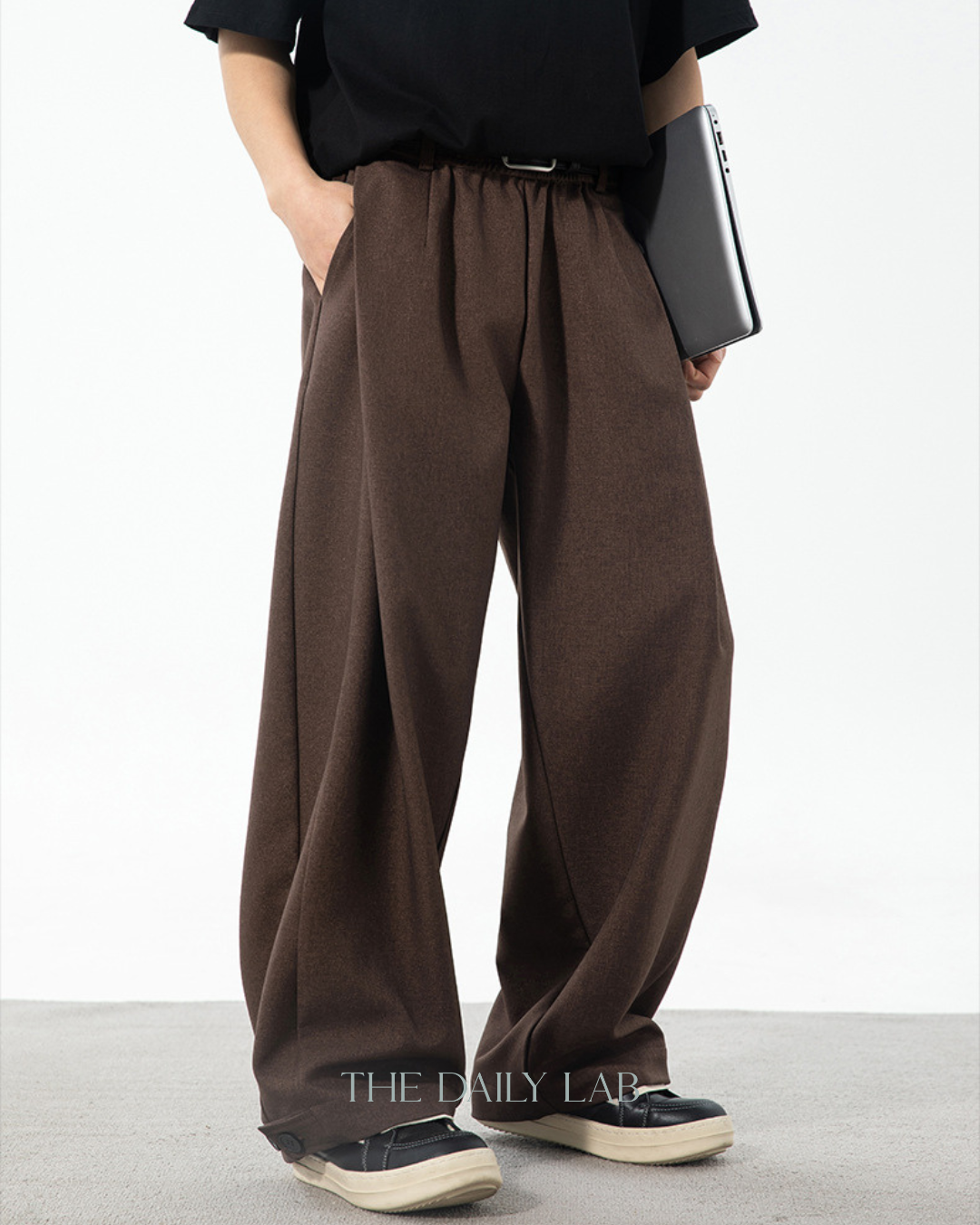 Retro-Inspired Pleated Pants in Reddish Brown