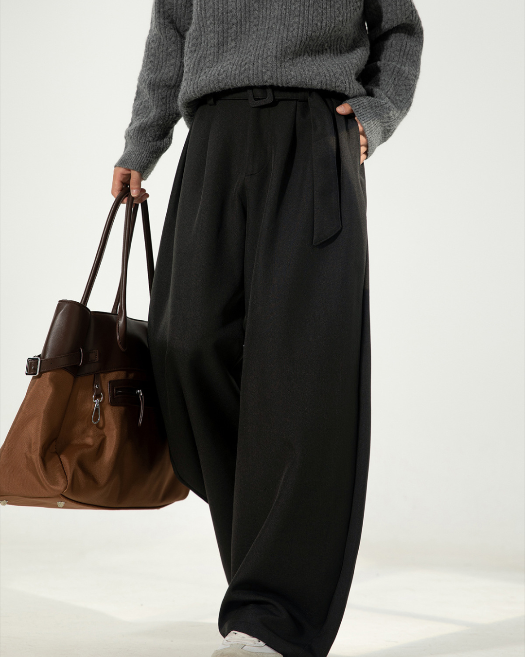 Pleated Draped Curved-Slit Suit Trousers In Black
