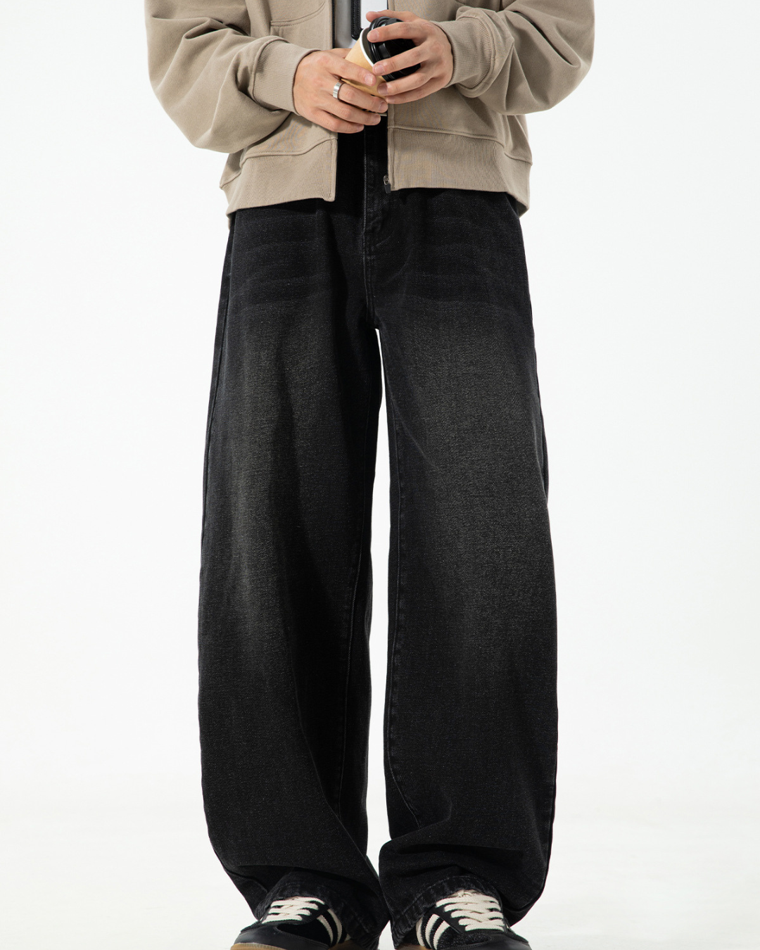American Vintage Oversized Jeans In Black