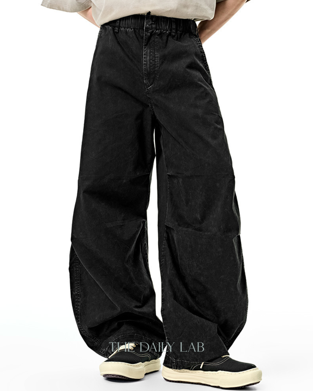 Heritage Drape Cargo Pants in Black