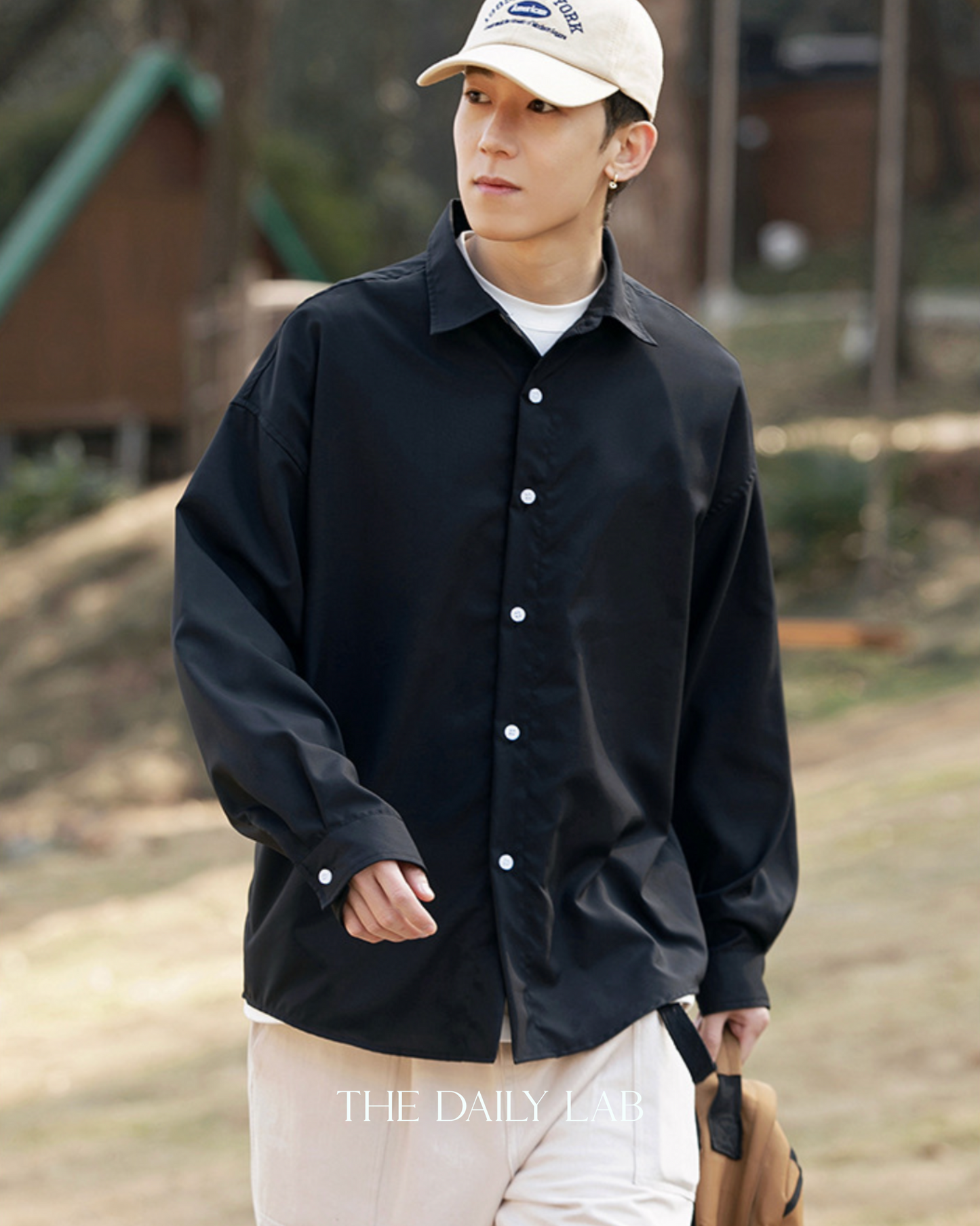 Urban Silk Swagger Shirt in Black