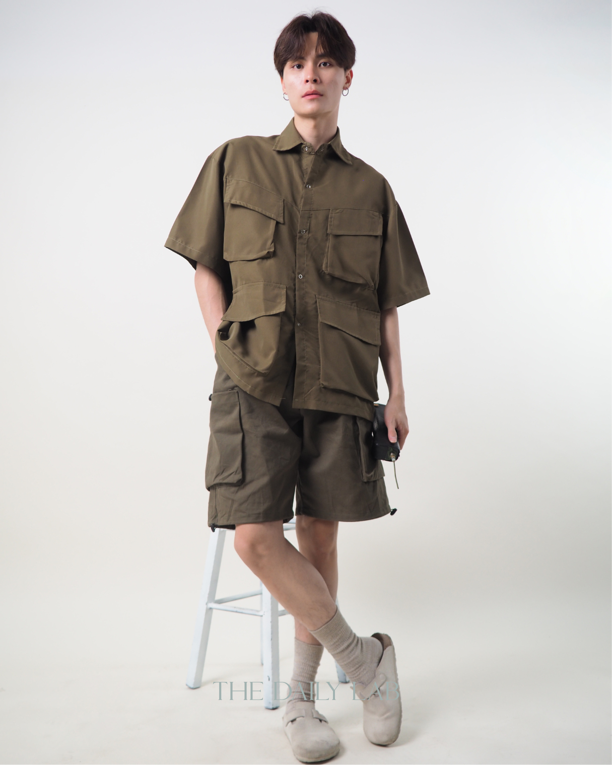 Buttoned Pocketed Shirt