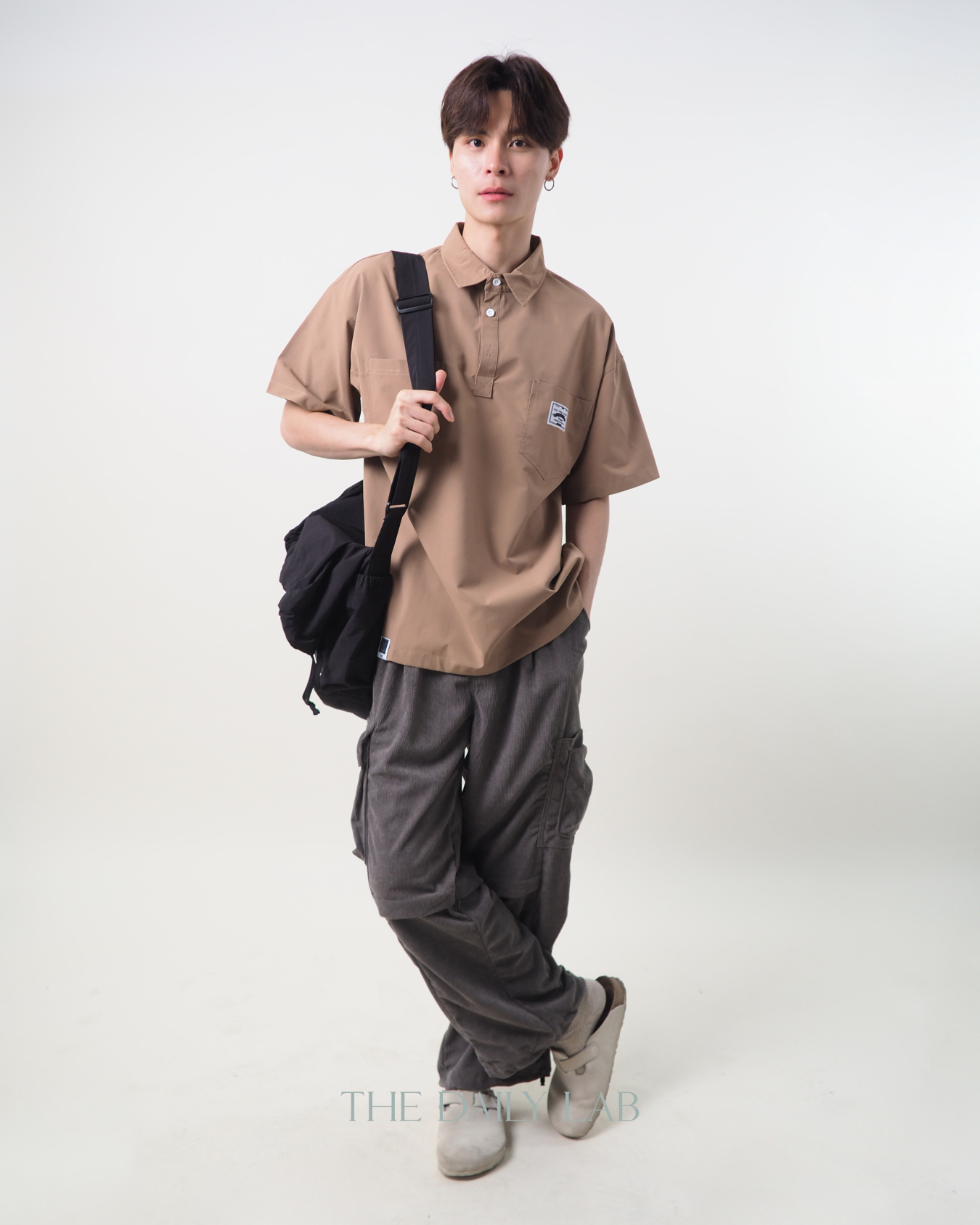 Cargo Pocketed Tee in Brown