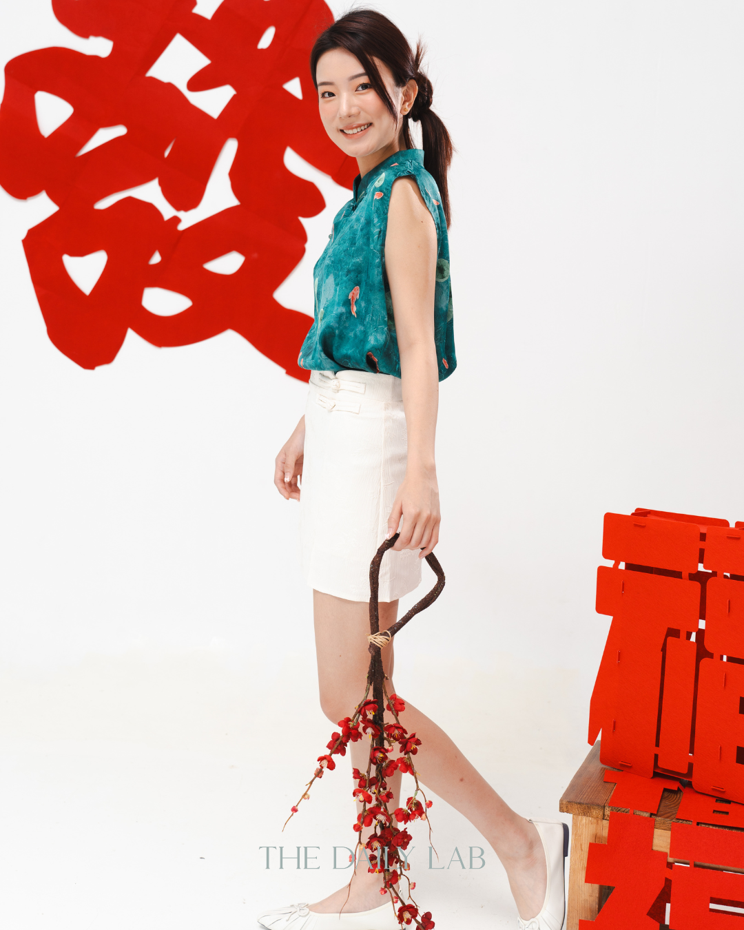 Elegant Pankou Mini Skirt in Beige