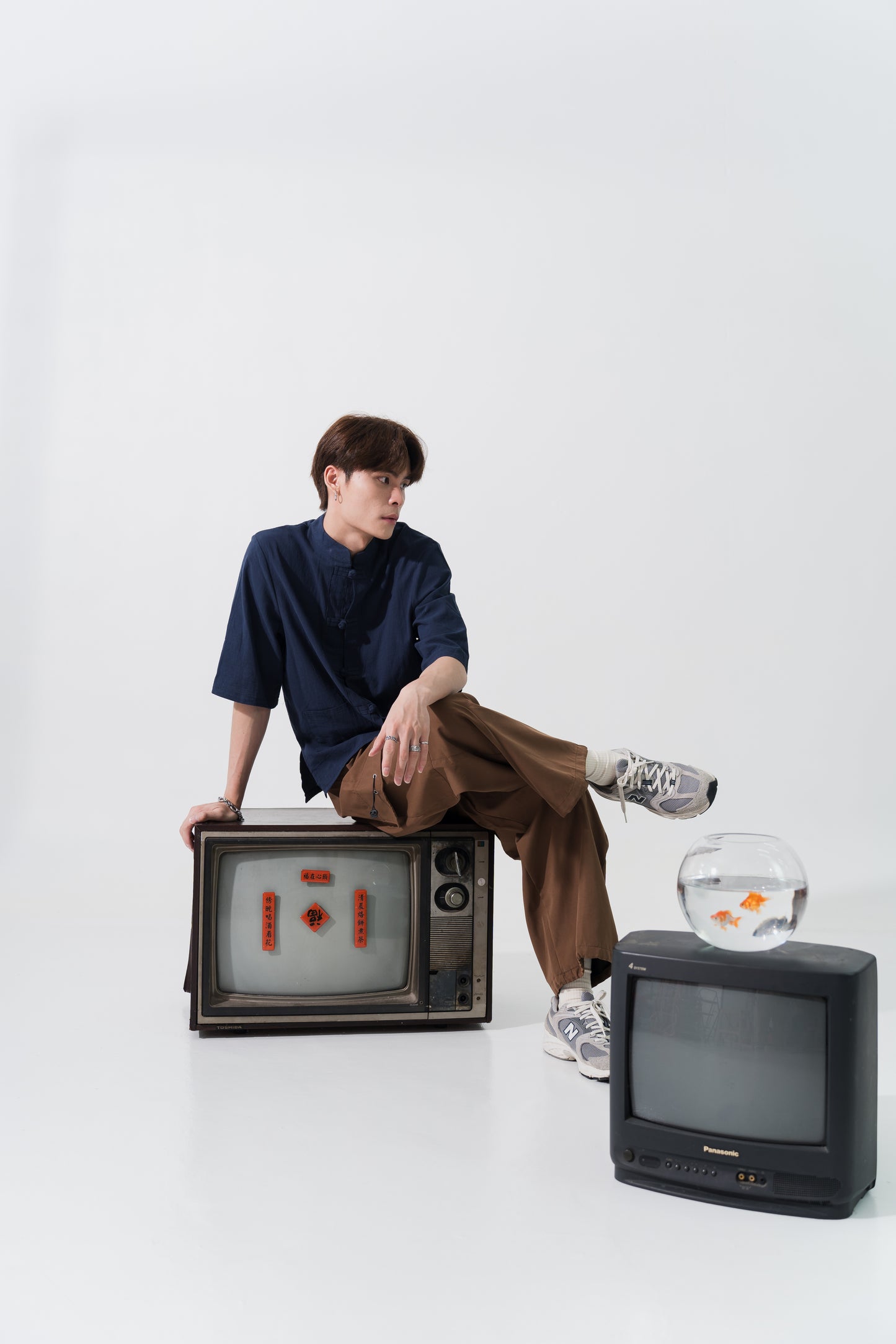 Linen Cotton Pankou Tang Suit in Navy