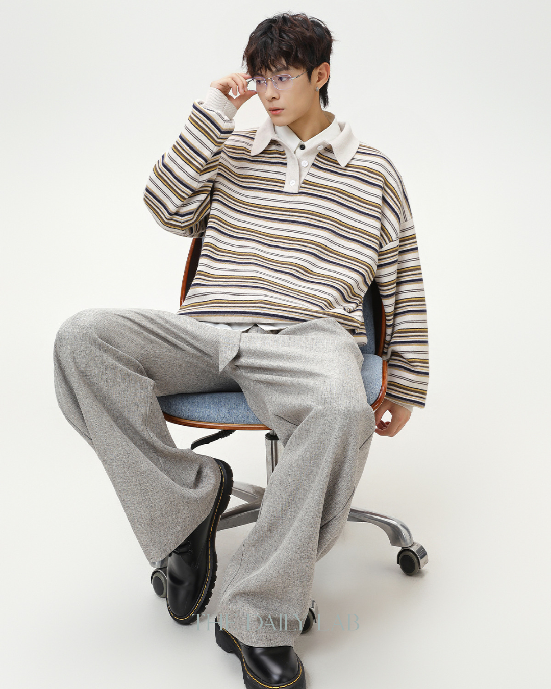 Vintage Striped Loose Casual T-Shirt in White Coffee