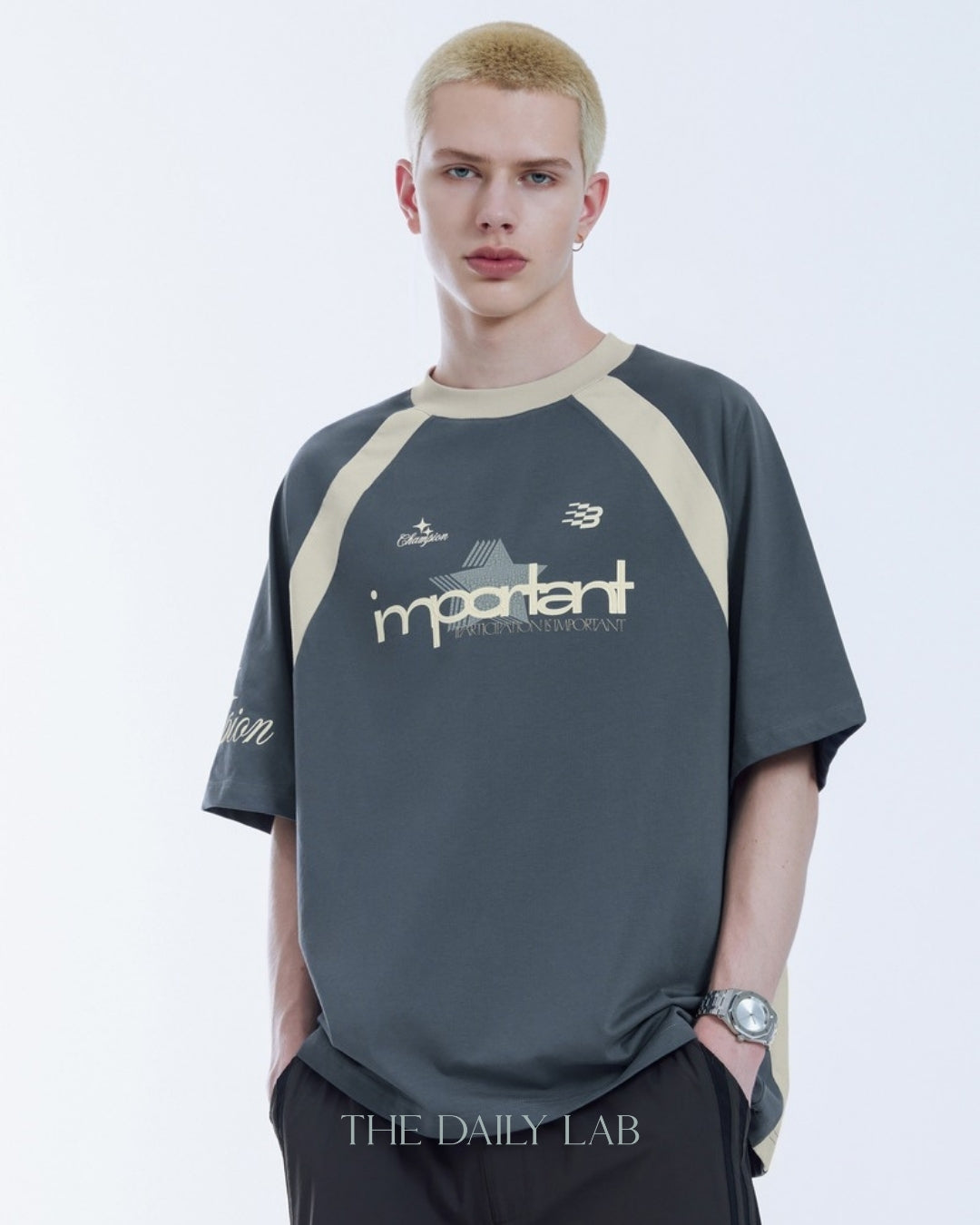 Classic American Casual Tee in Grey