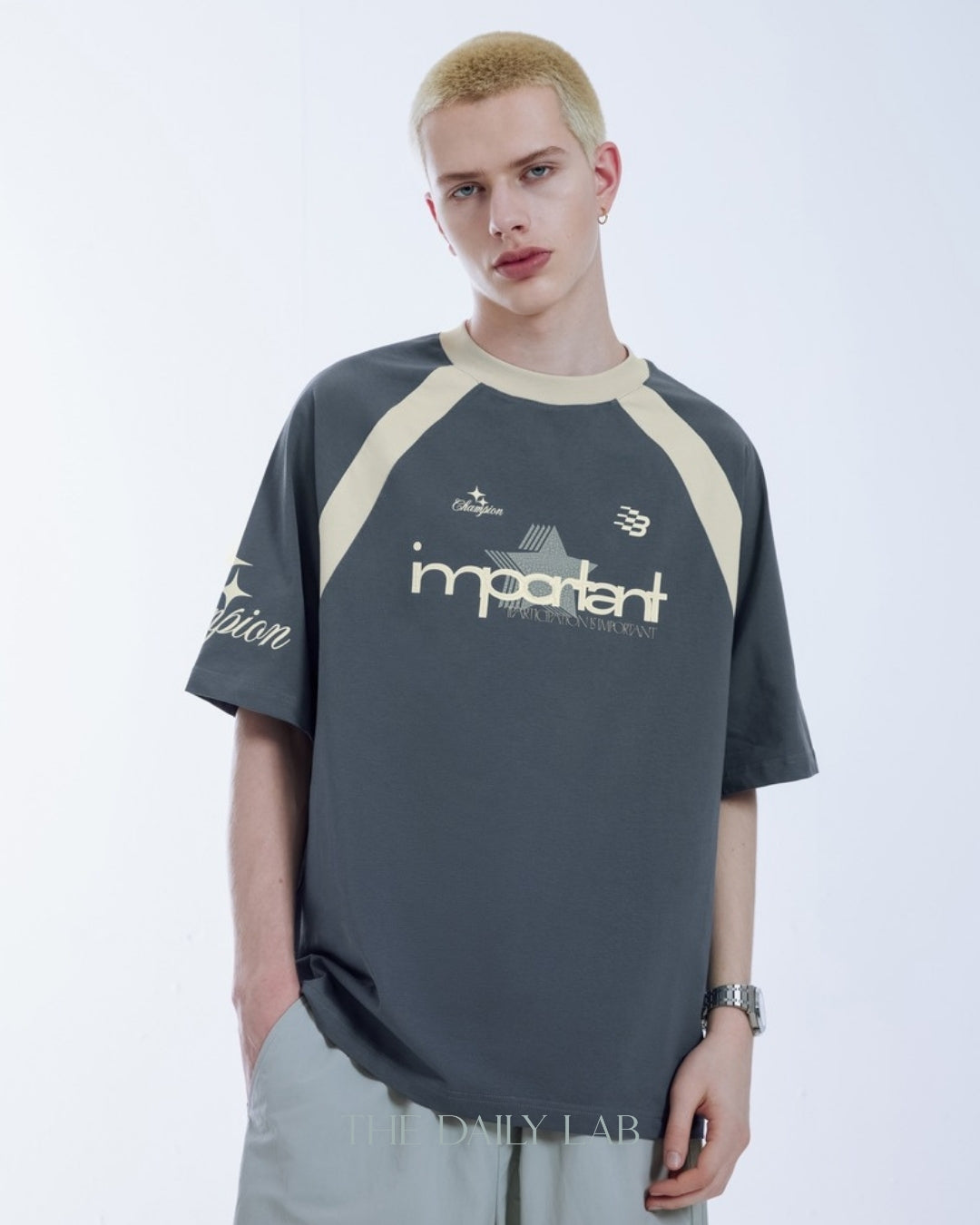 Classic American Casual Tee in Grey