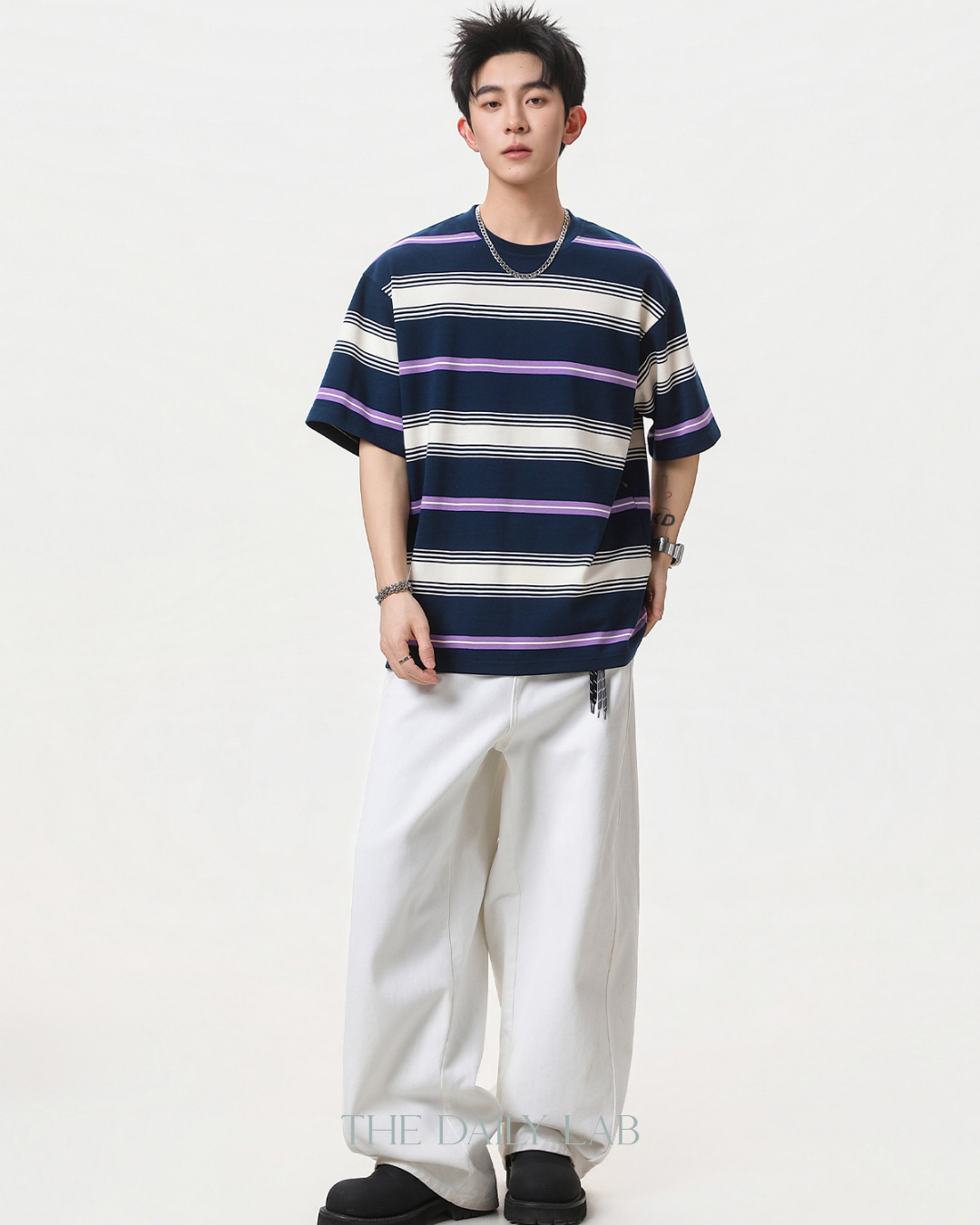 Vintage Stripe Graphic Tee in Navy