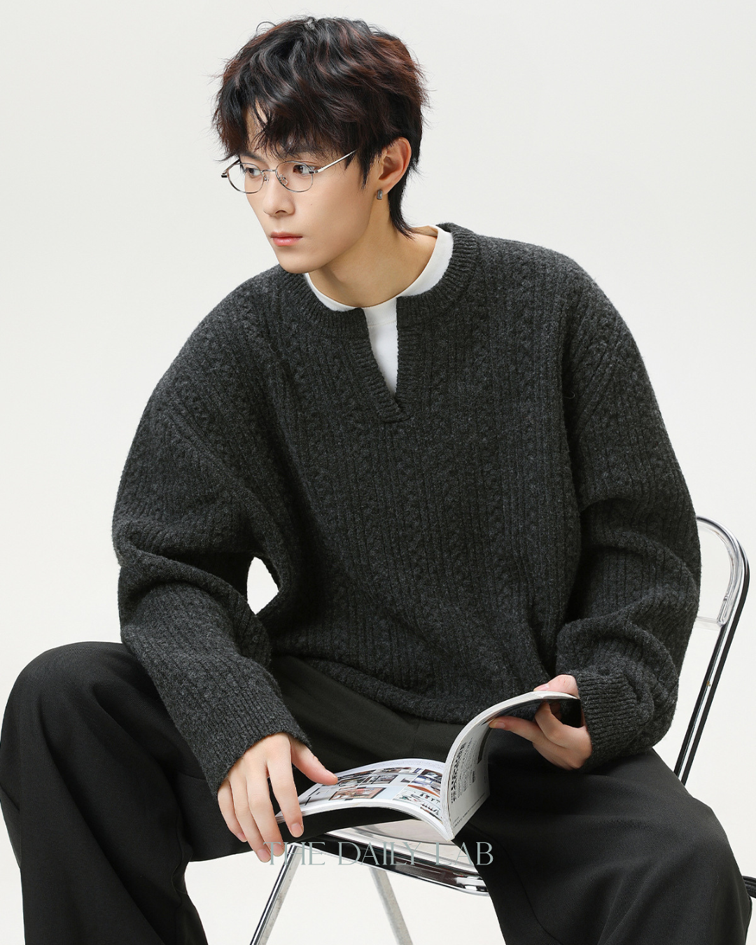 Oversized V-Neck Knit Sweater in Black