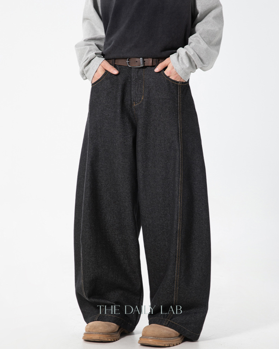 Loose Fit Curved-Cut Denim