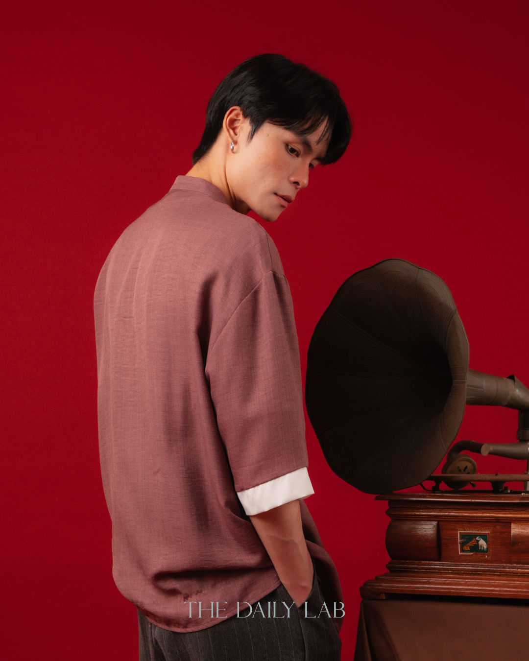 Vintage Linen Chinese Button Shirt in Purple