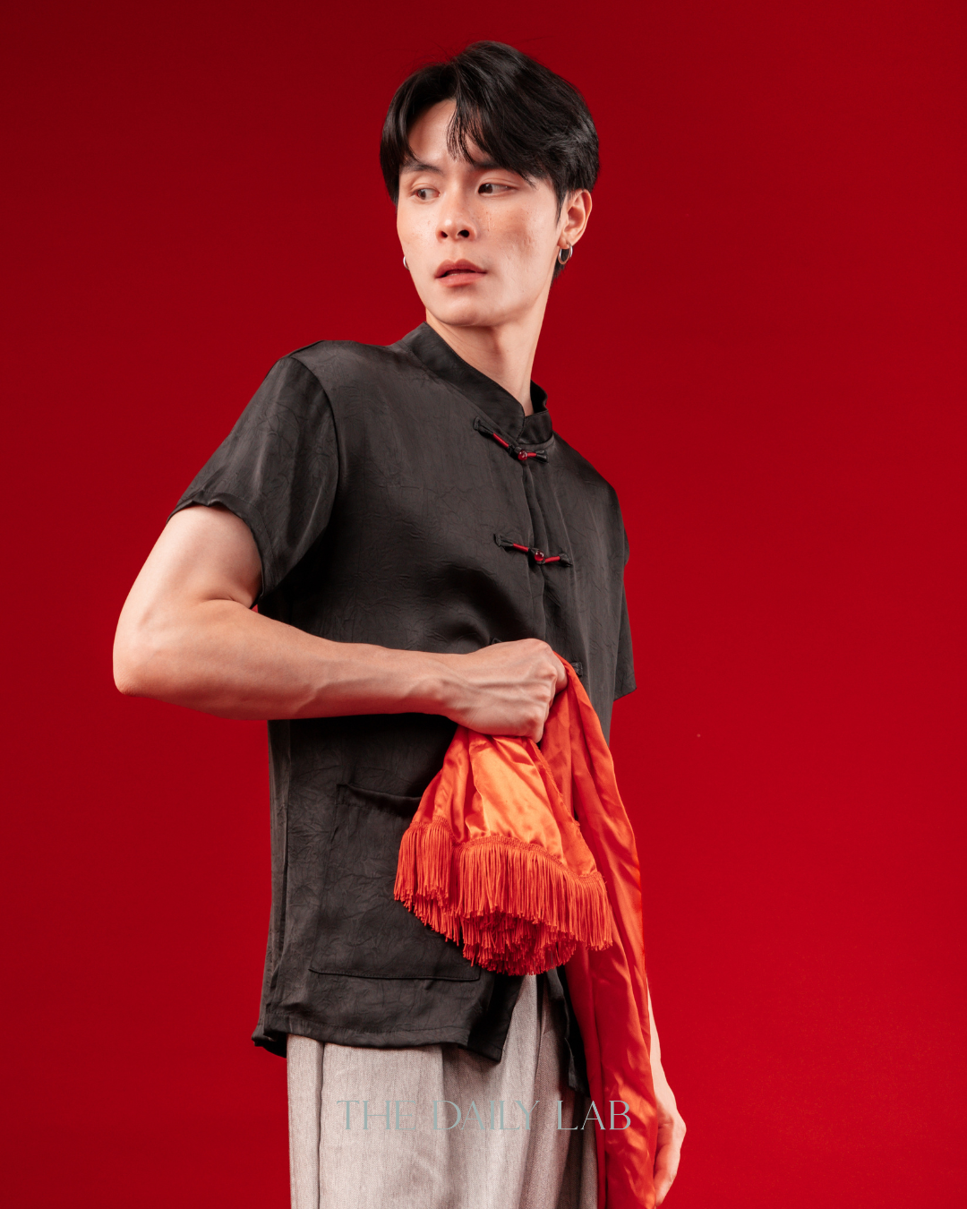 Crimson Knot Tang Shirt in Black