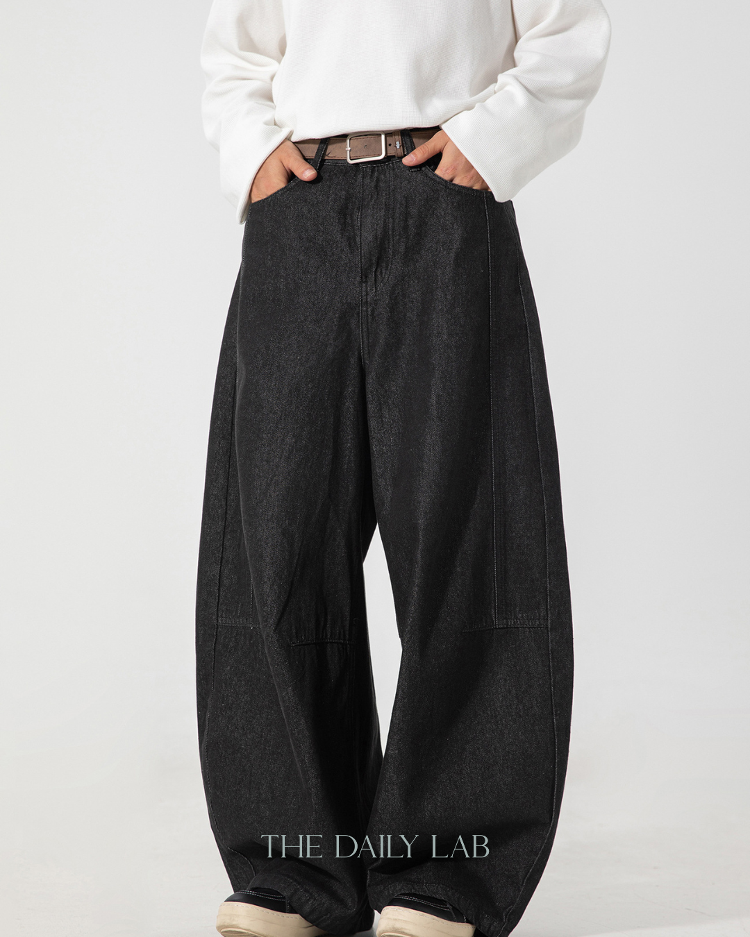 American Vintage Raw Denim Curved Blade Jeans In Black