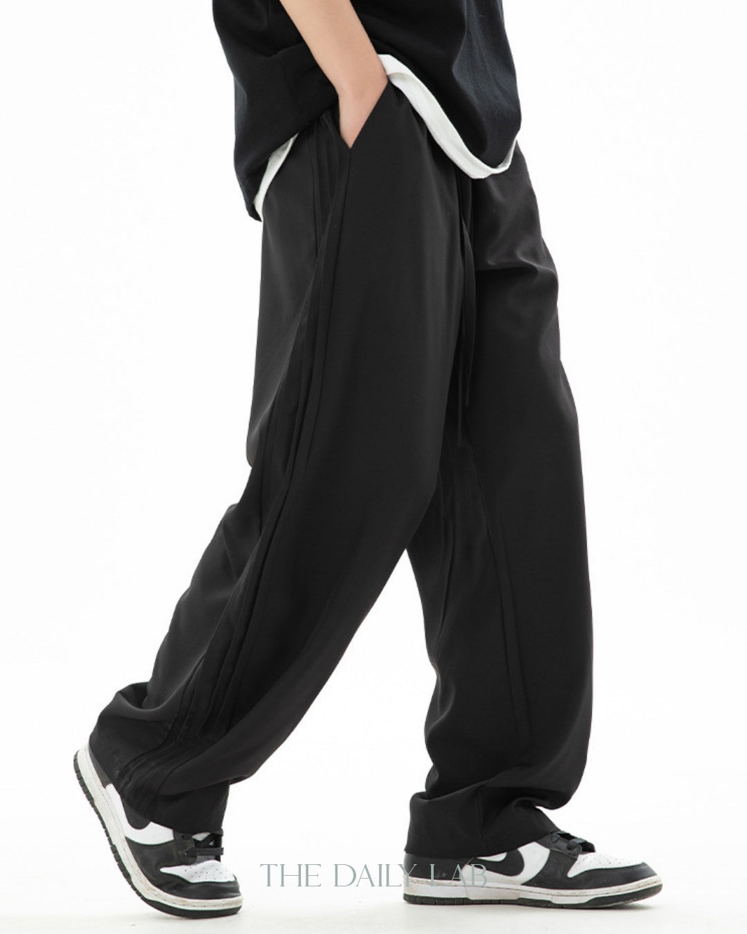 Breeze Cool Relaxed Fit Pants in Black