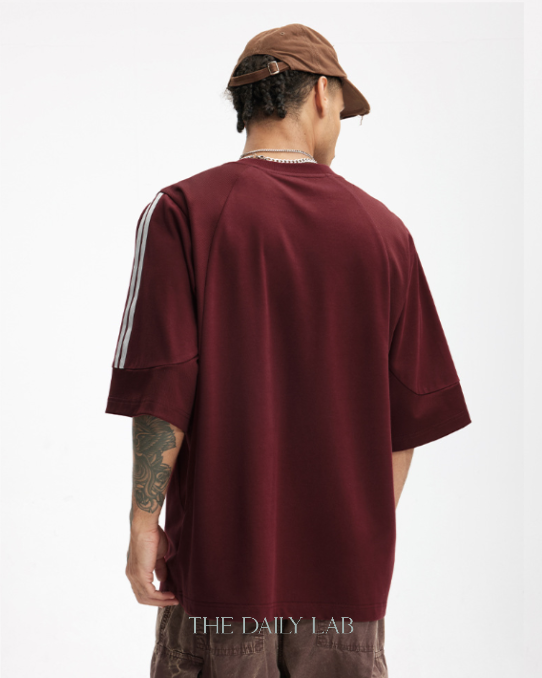Worldwide Stripe Graphic Tee in Dark Red