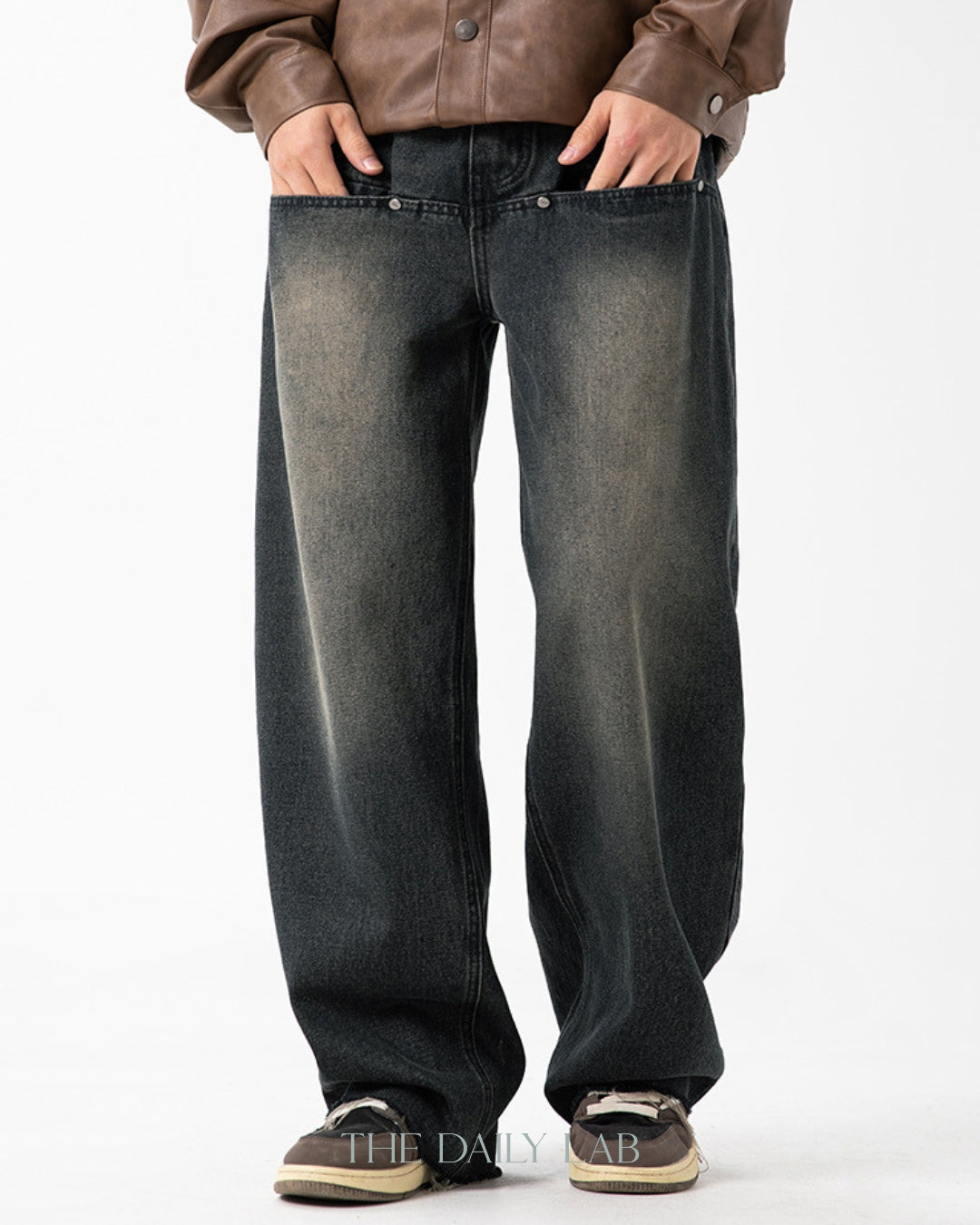 Vintage Washed Jeans in Black