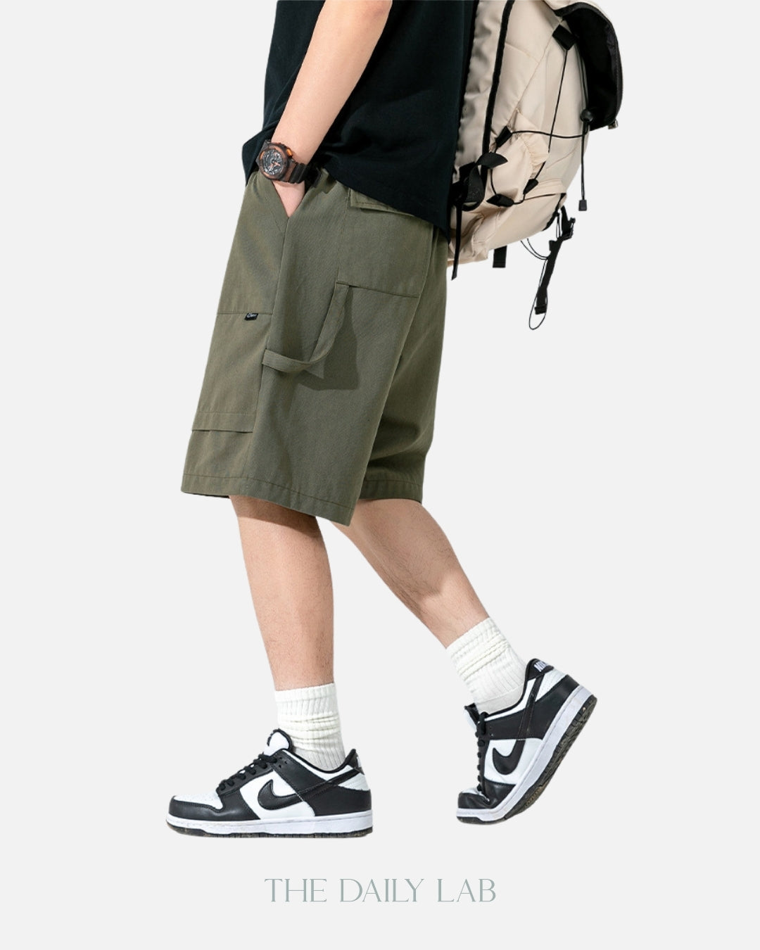 Trekker Cargo Shorts in Green
