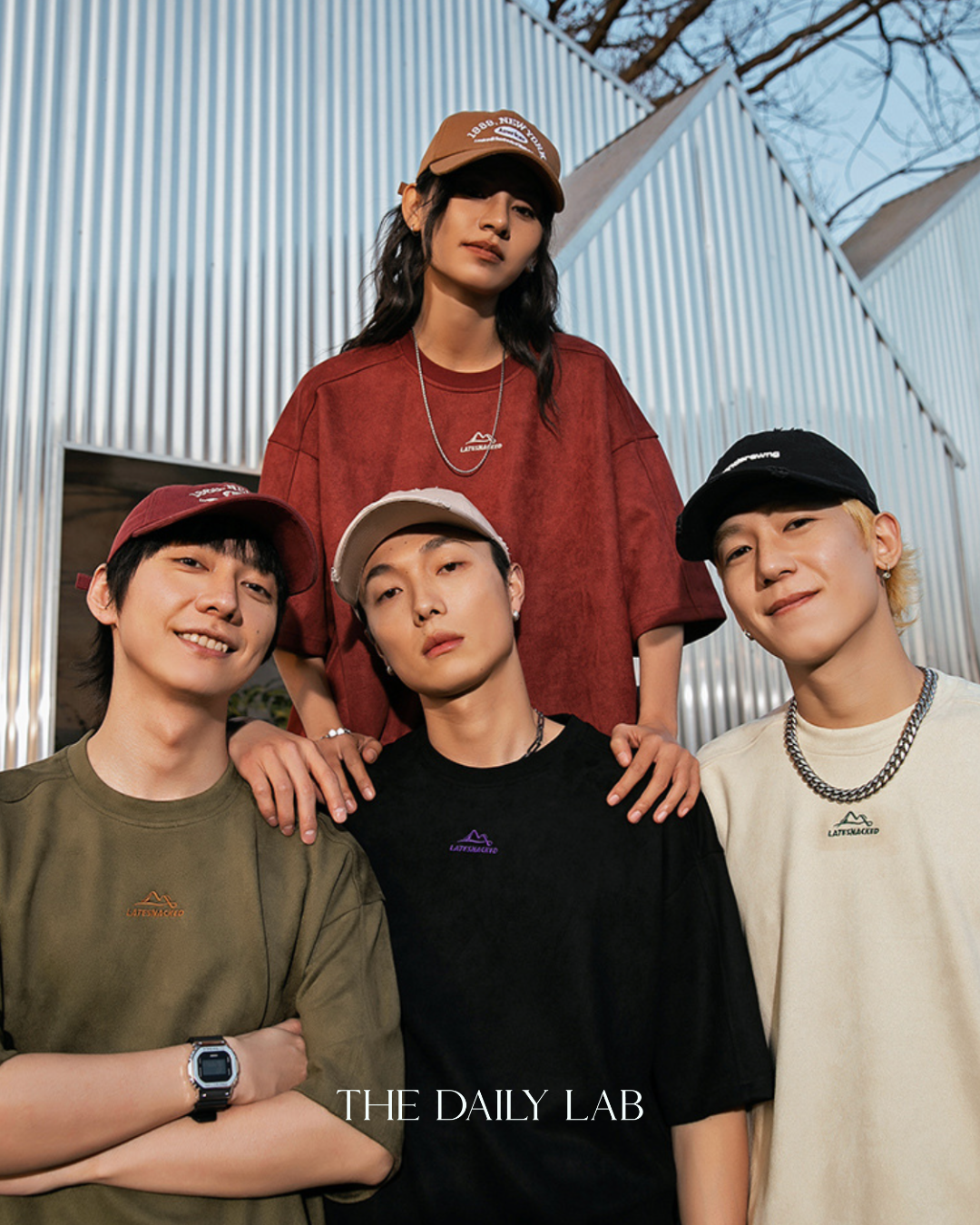 200G Latesnacked Oversized Tee in Black (Size L)