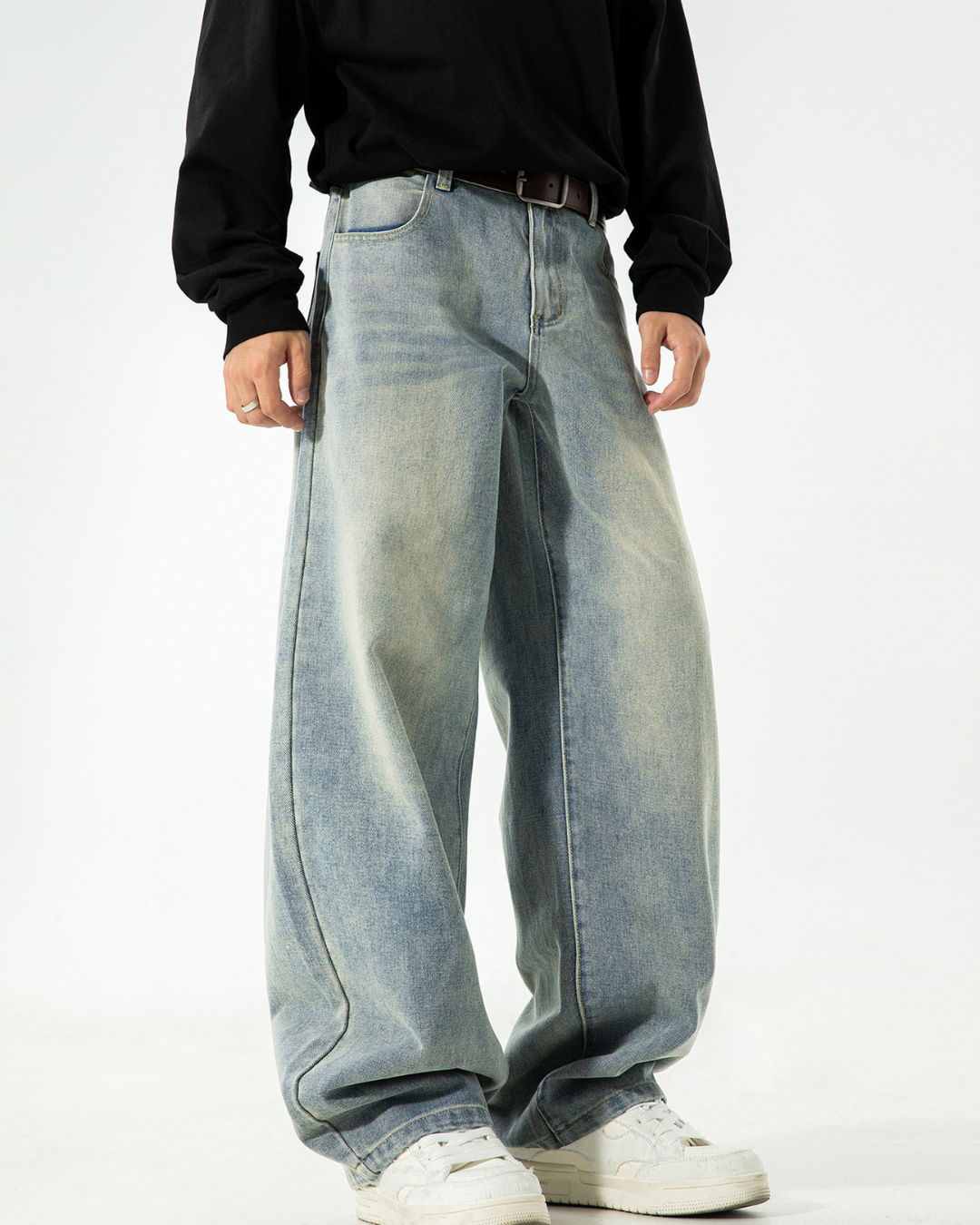 American Vintage Oversized Jeans In LIght Blue