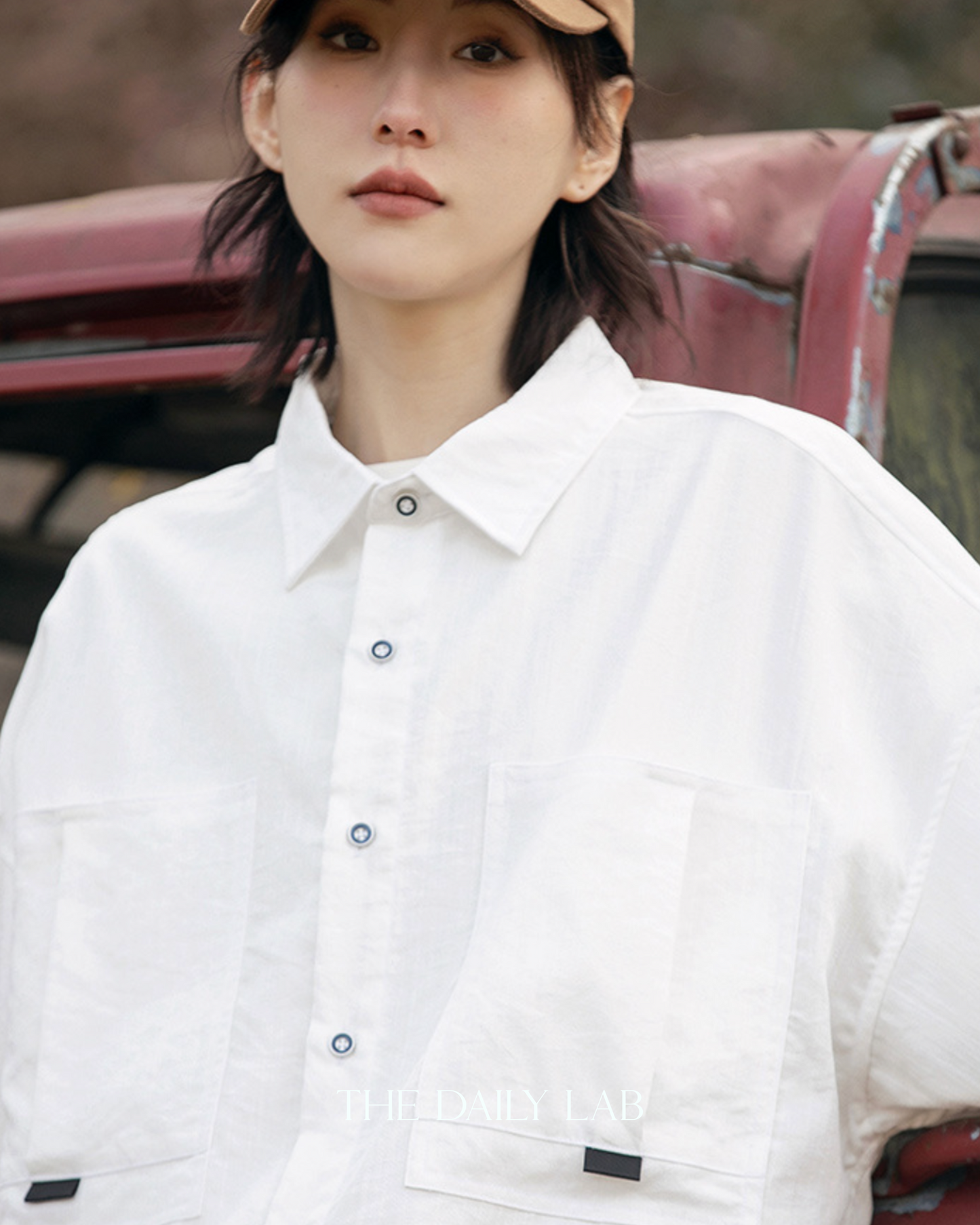 Buttoned Pleat Shirt in White