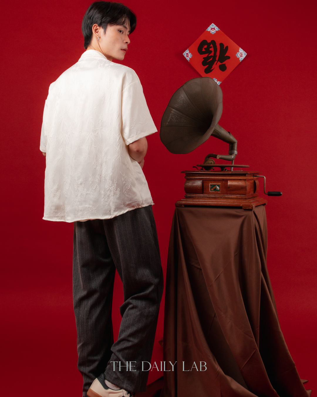 Bamboo Bloom Tang Shirt in White