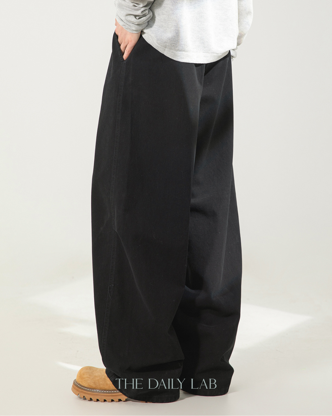 Heritage Utility Straight Pants in Black
