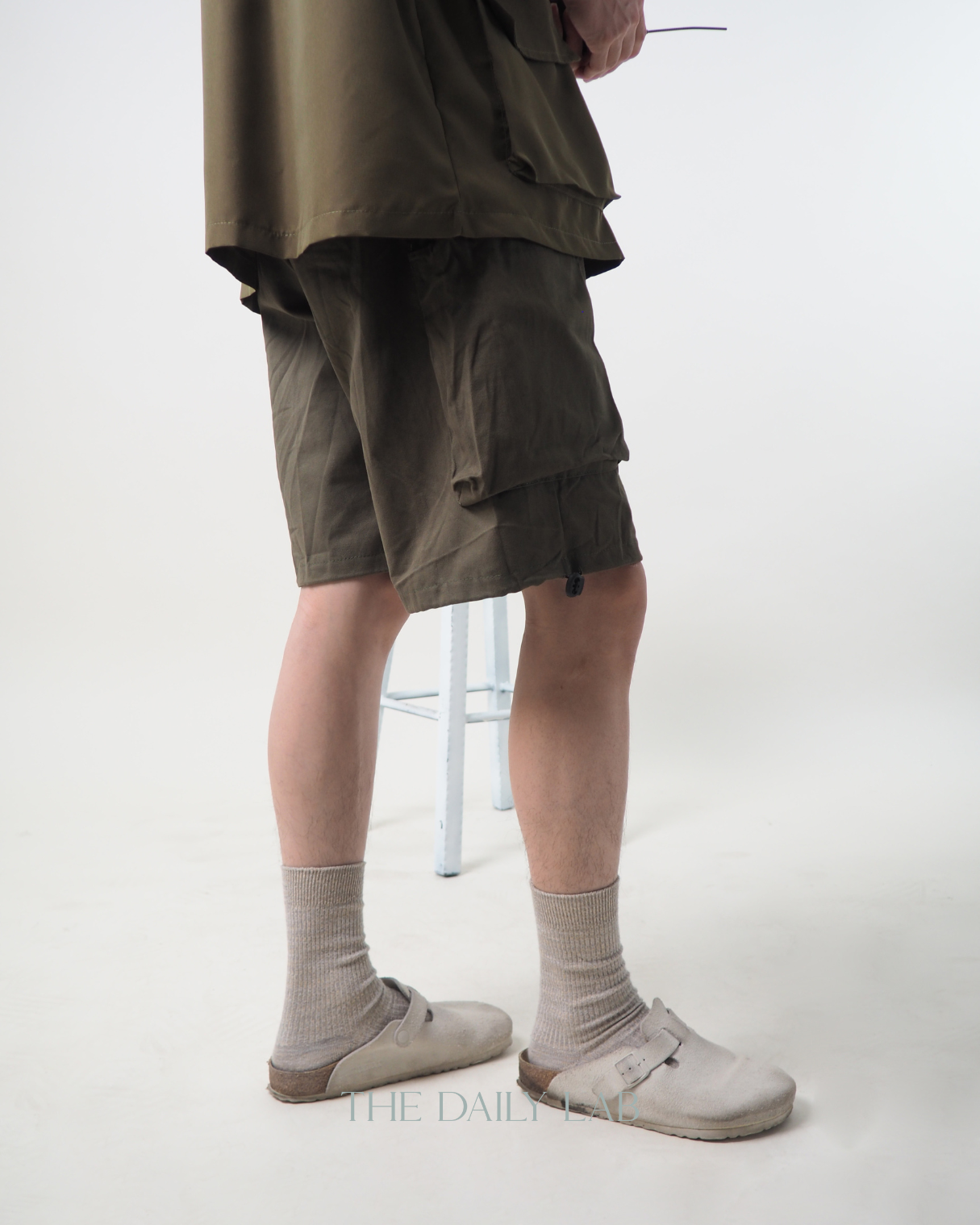 Cargo Pocketed Shorts in Army Green