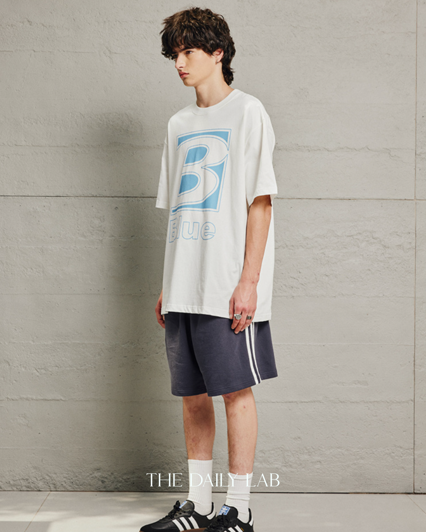 250G BLUE Oversized Shirt in White