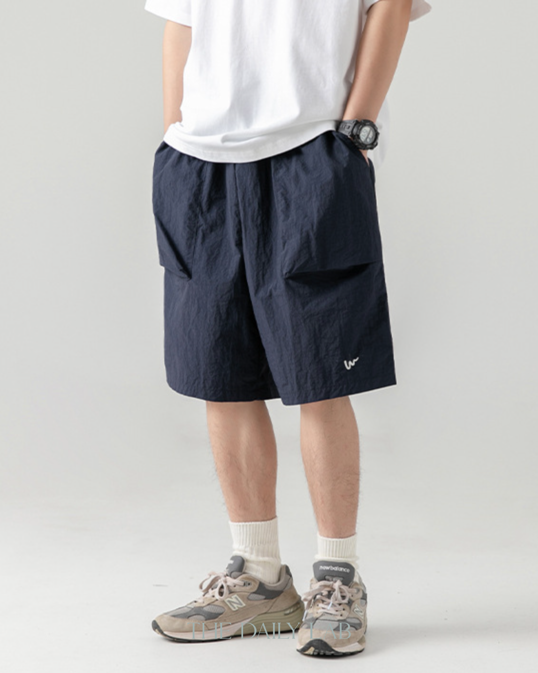 Taslon Cargo Shorts in Navy