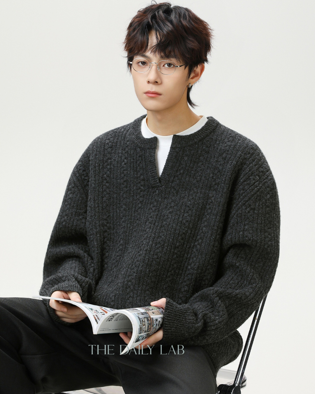 Oversized V-Neck Knit Sweater in Black