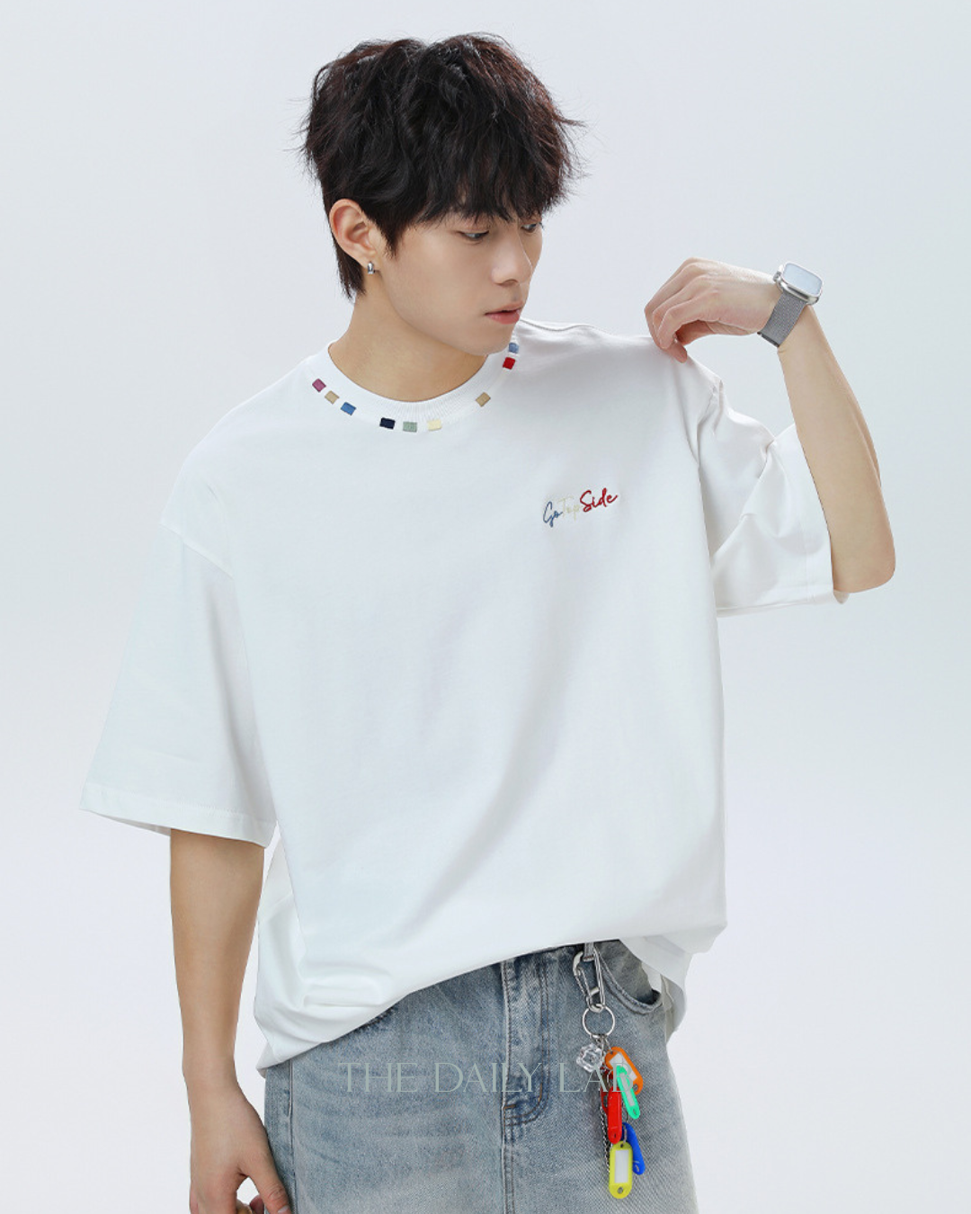 Contrast Collar Embroidered Tee in White