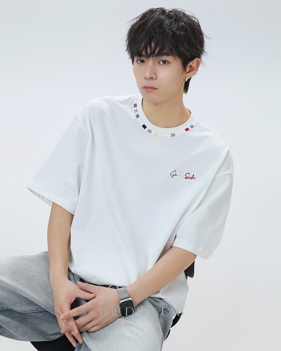 Contrast Collar Embroidered Tee in White